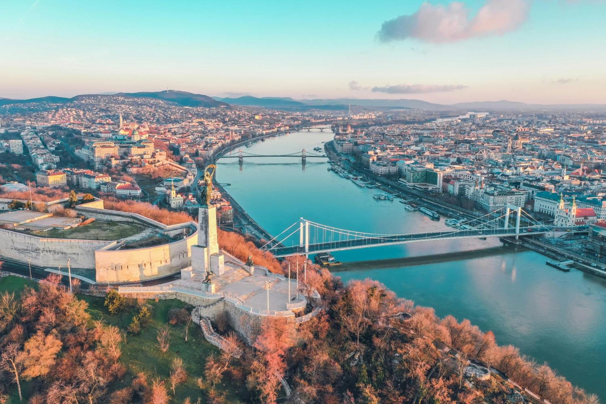 Kl31 - Urban Escape - Prime Location - Klauzal Square By Bqa Apartment Budapest