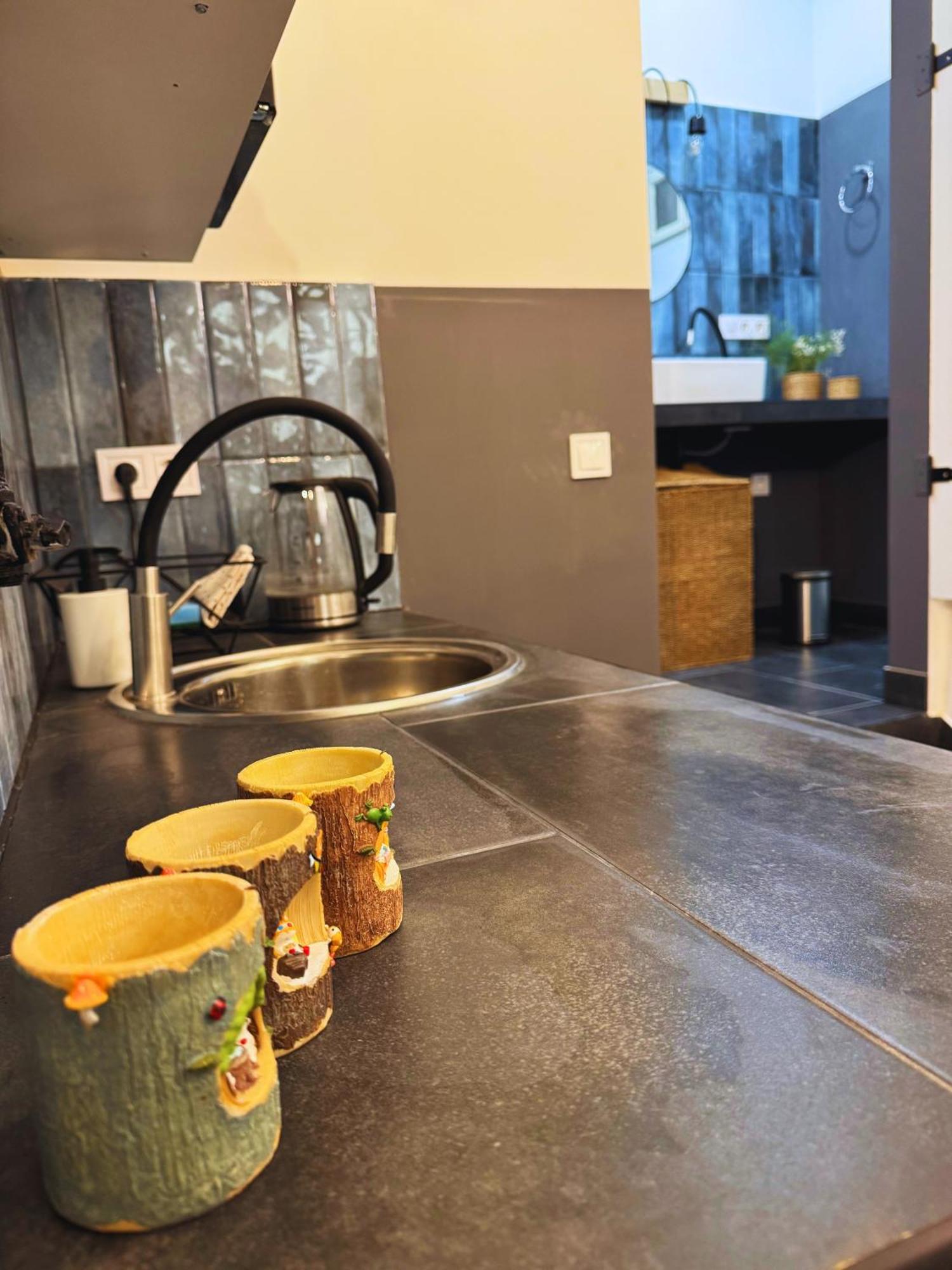 New! Heritage Heaven In The Center Apartament *