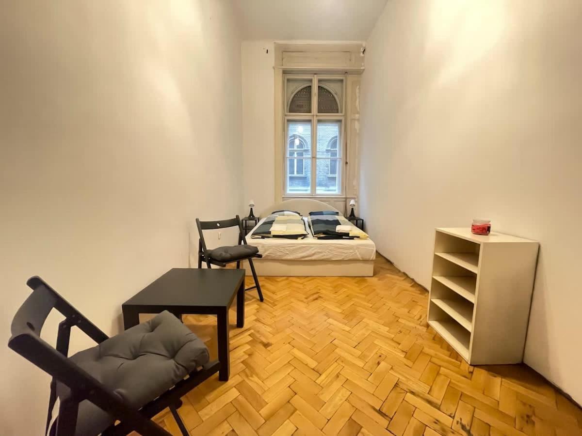 Getaway Near Urania Appartement *