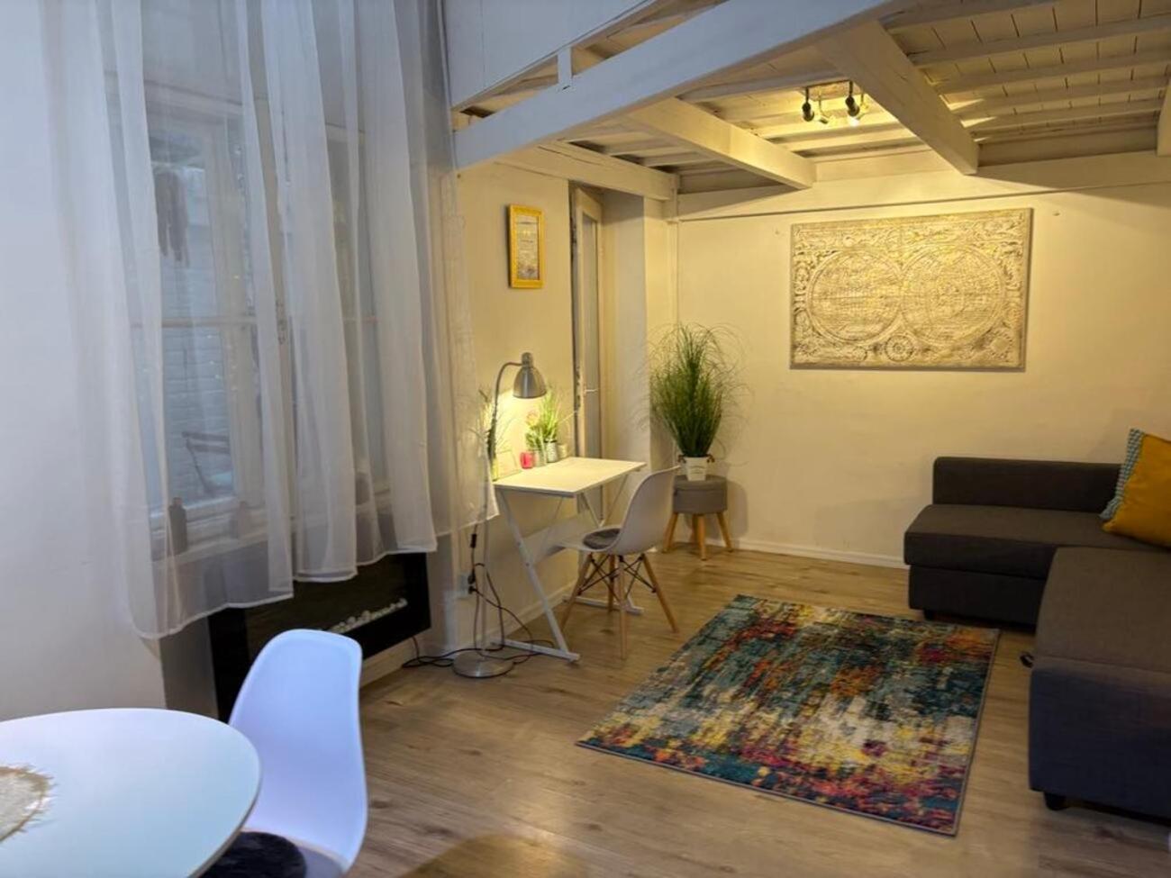 Appartamento Oktogon Cozy Terrace Budapest
