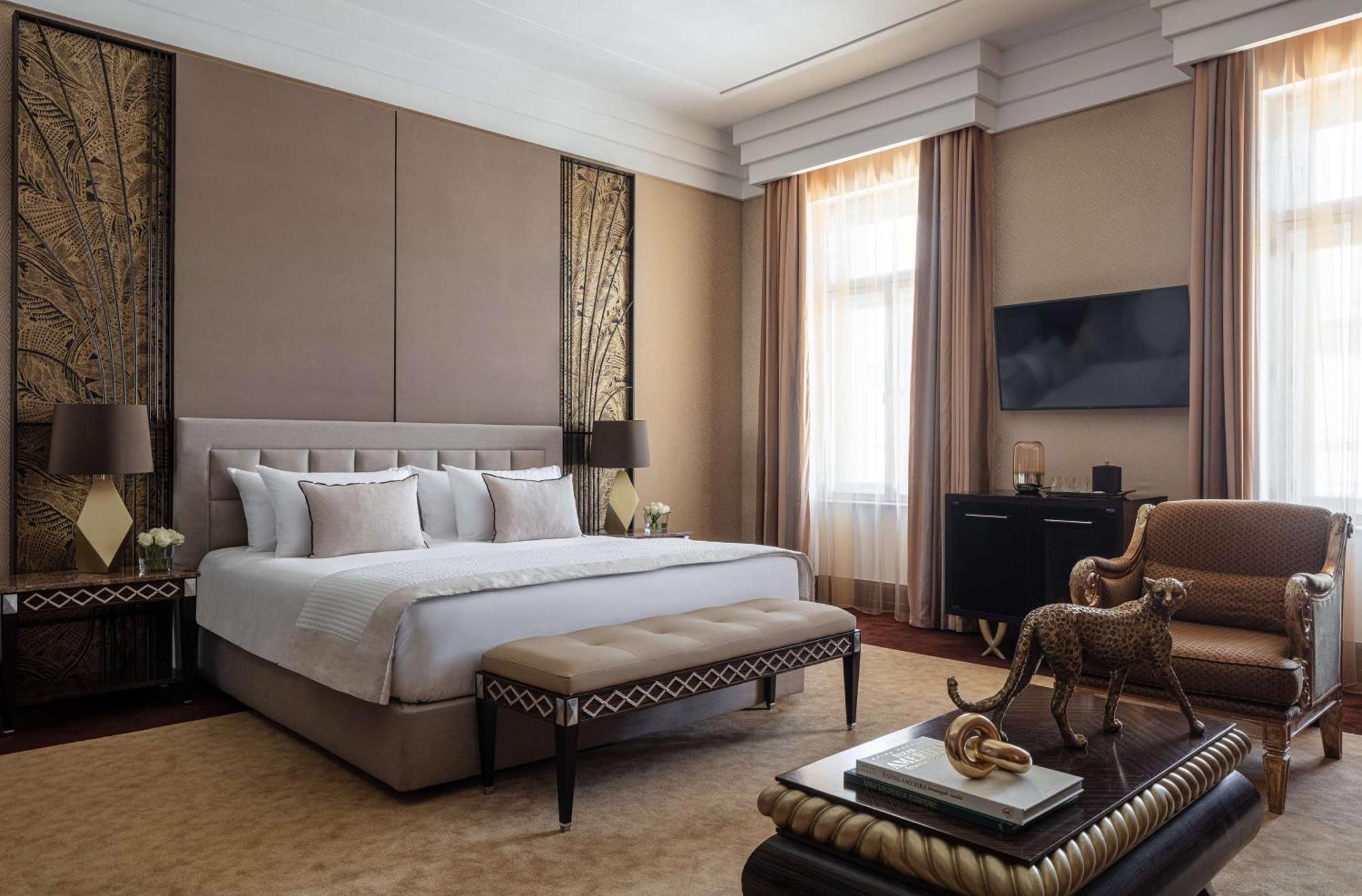 Hotel Anantara New York Palace - A Leading Of The World
