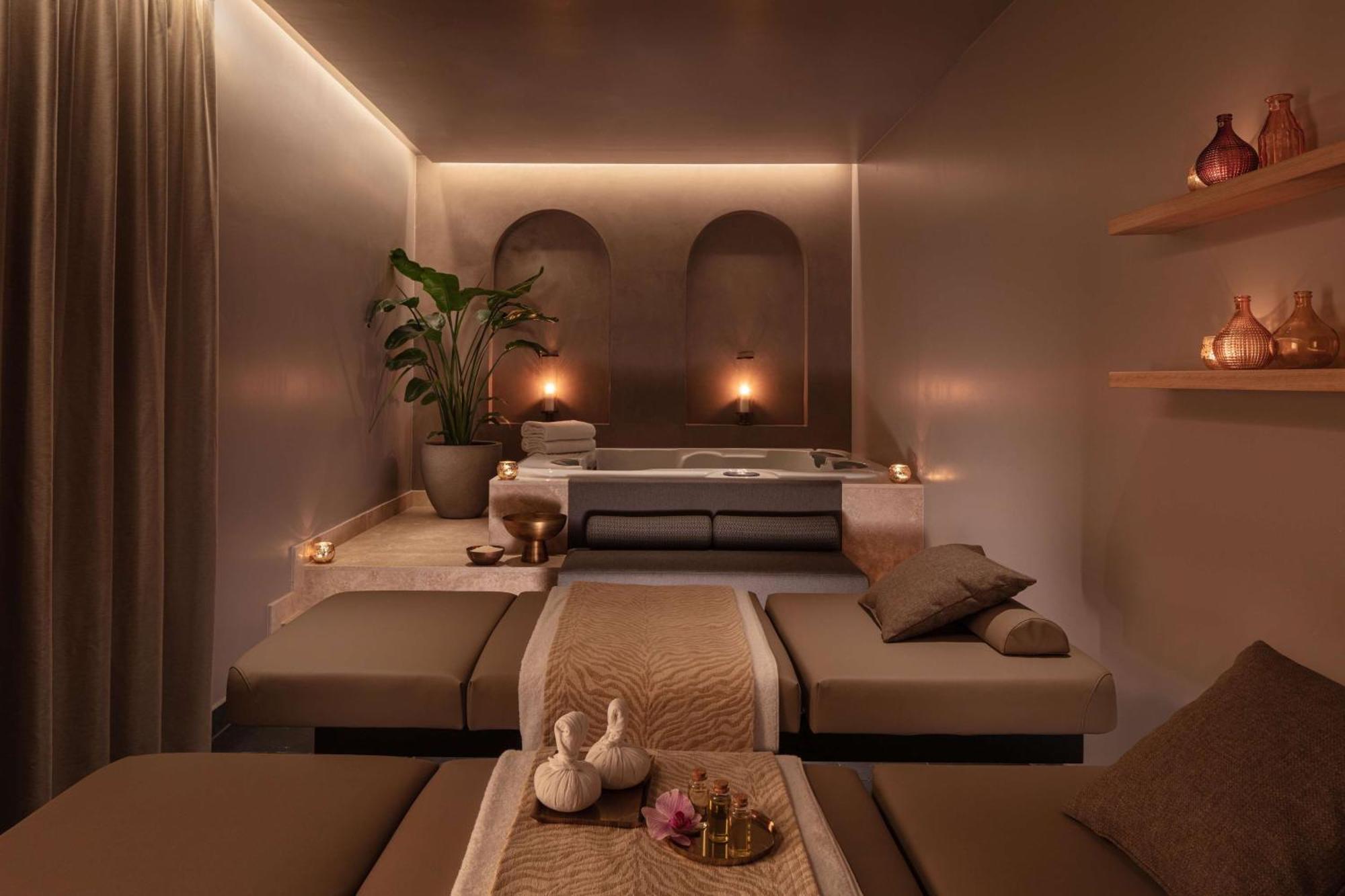 Anantara New York Palace - A Leading Of The World Hotel 5*