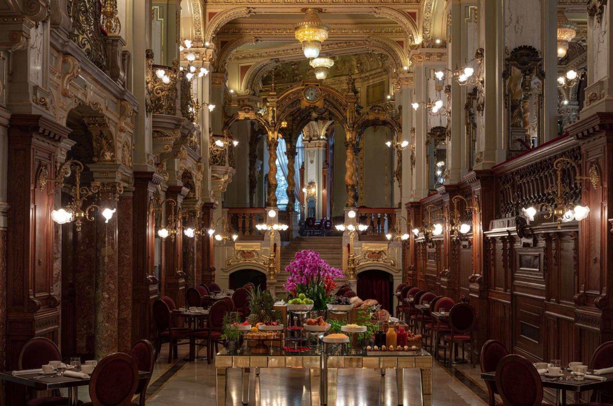 Anantara New York Palace - A Leading Of The World Budapešť