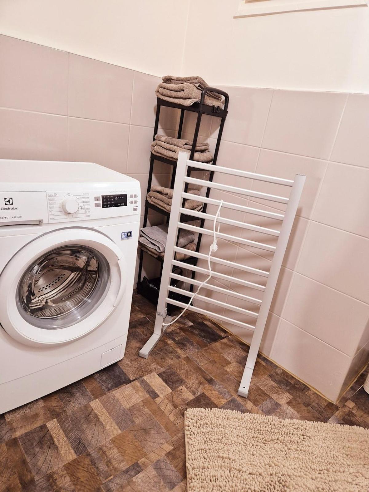 Appartamento Calm And Elegant With Ac In The Downtown Budapest
