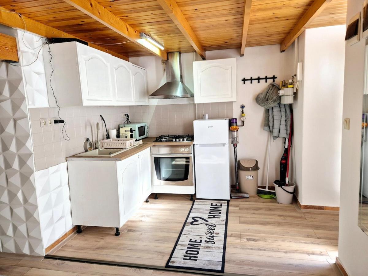 Calm And Elegant With Ac In The Downtown * Budapest