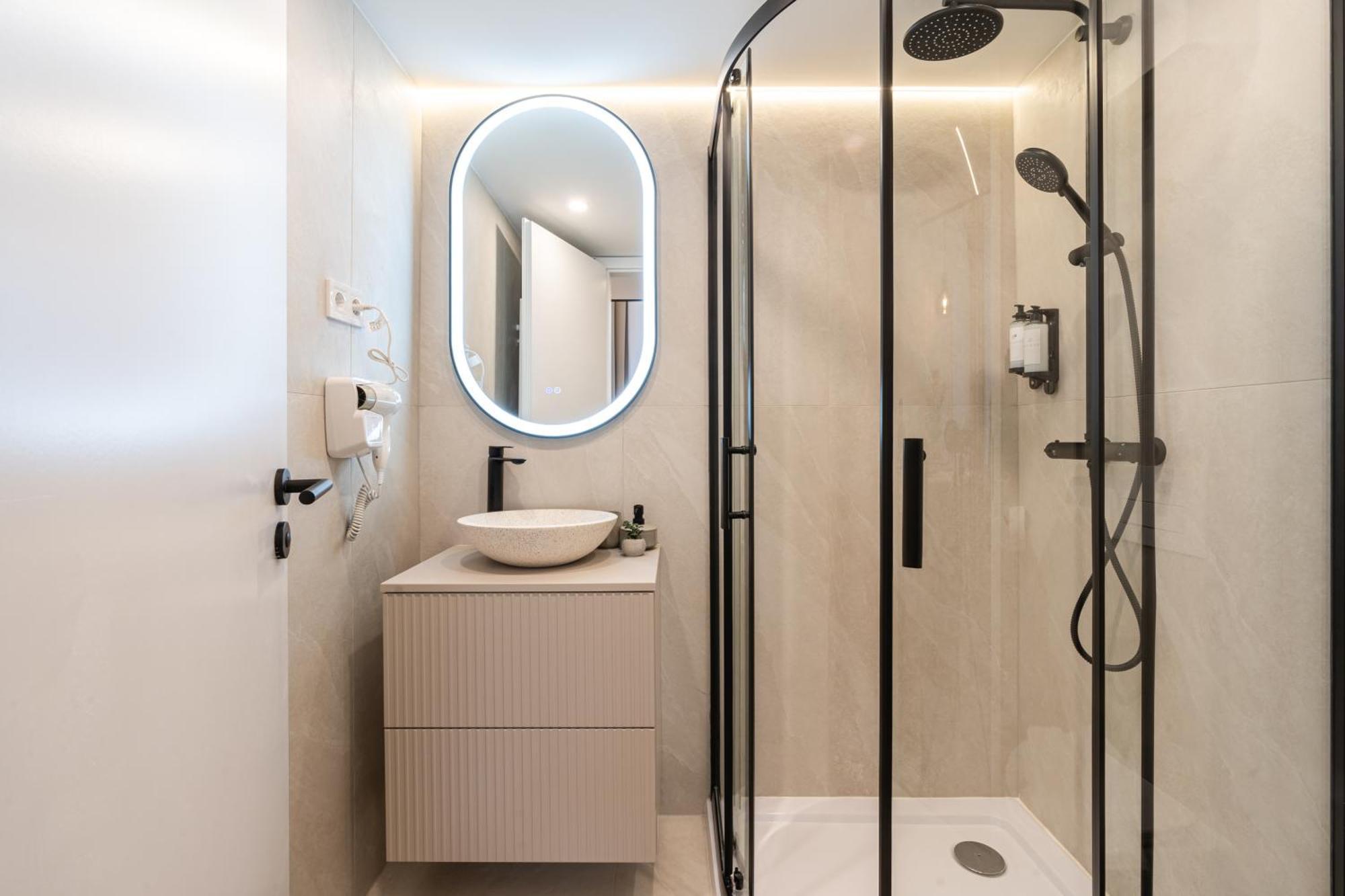 E22 - Boutique Apartments, Location By Bqa