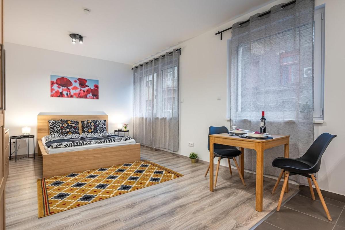 Tol26 Chic In New Building * Budapest