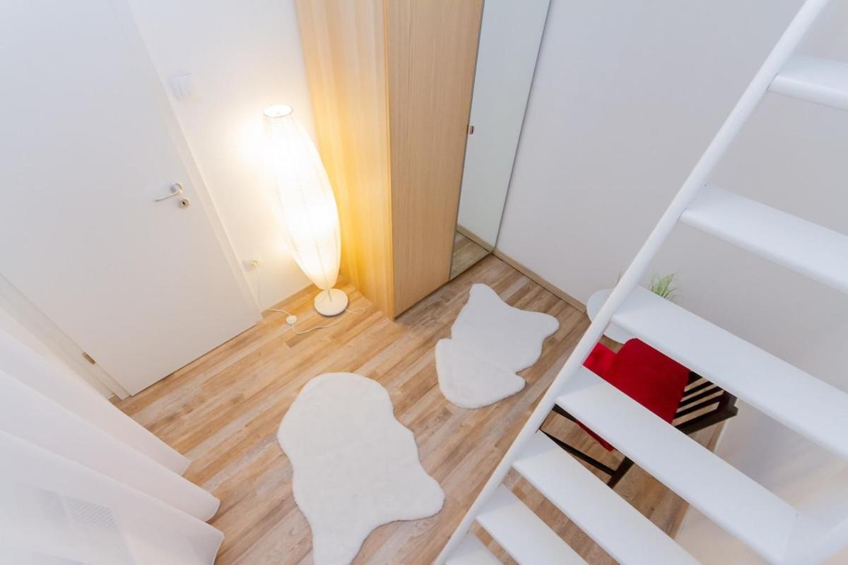 Appartamento Urbannest - Free Garage! Budapest