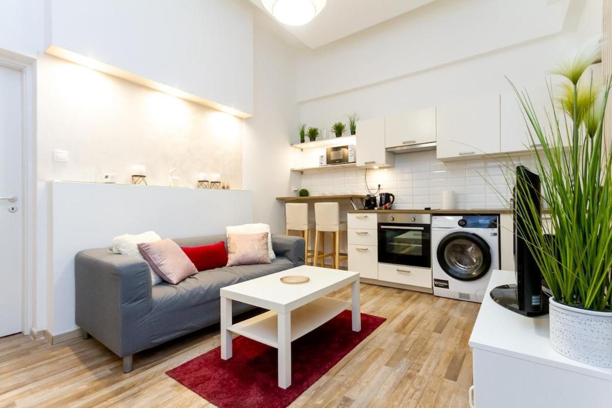 Urbannest - Free Garage! Appartamento