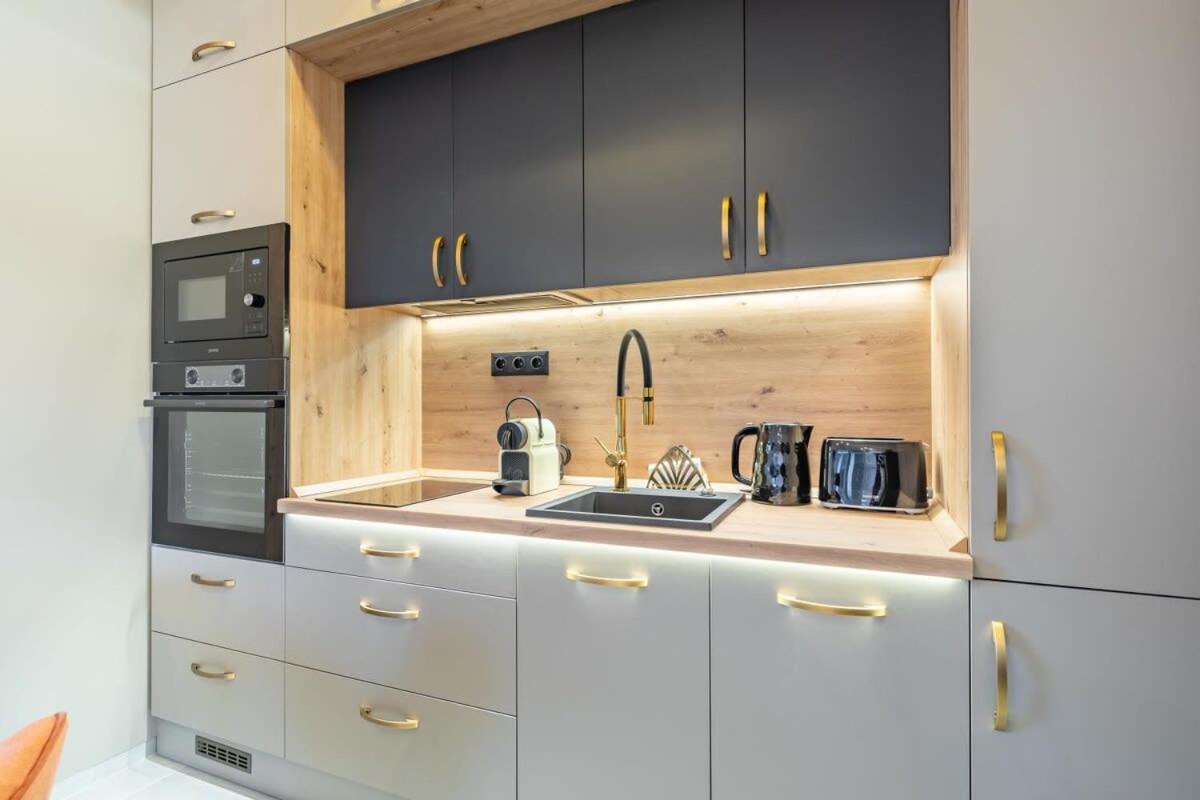 Luxy - Comfy Apartment *