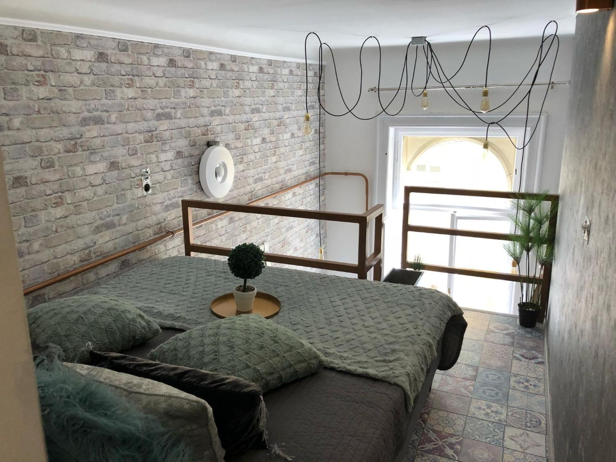 Corvin Near Semmelweis And Heimpal Apartamento Budapest