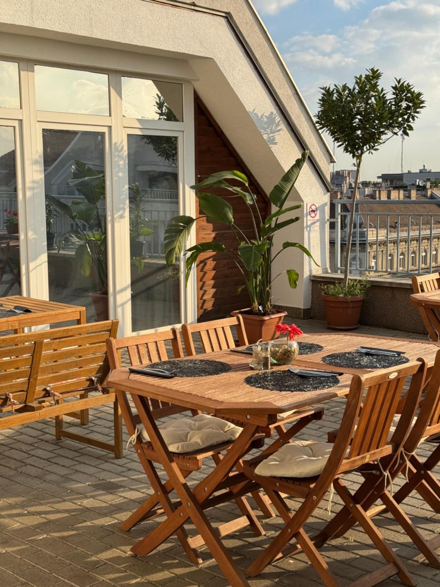 Hotel Rooftop With Deep Garage