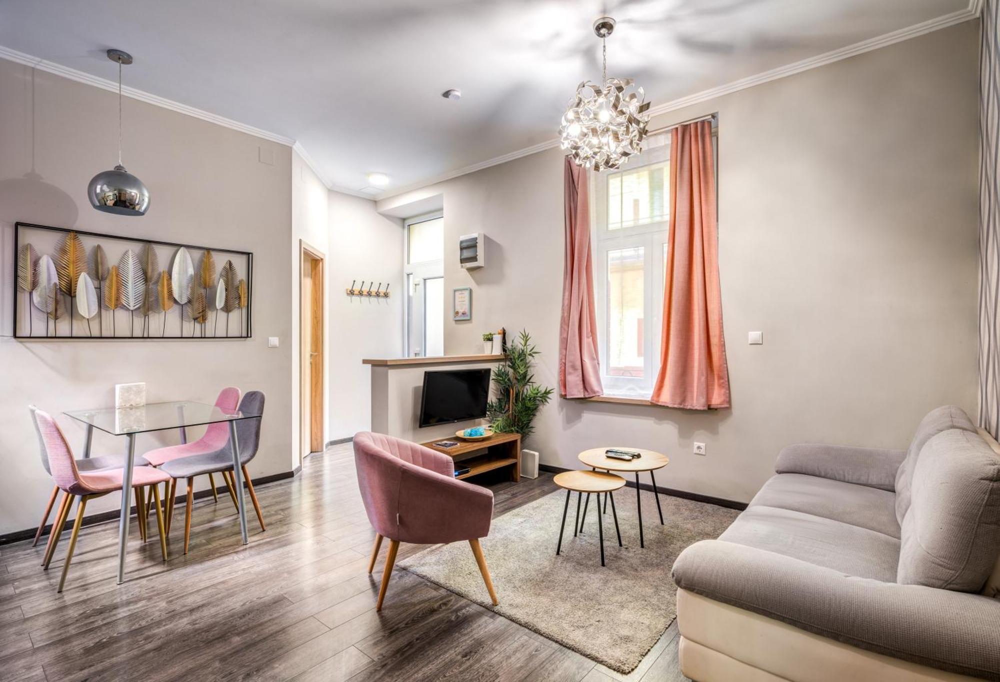 Akacfa-a13 Center 2 Bedroom Apartman Budapest