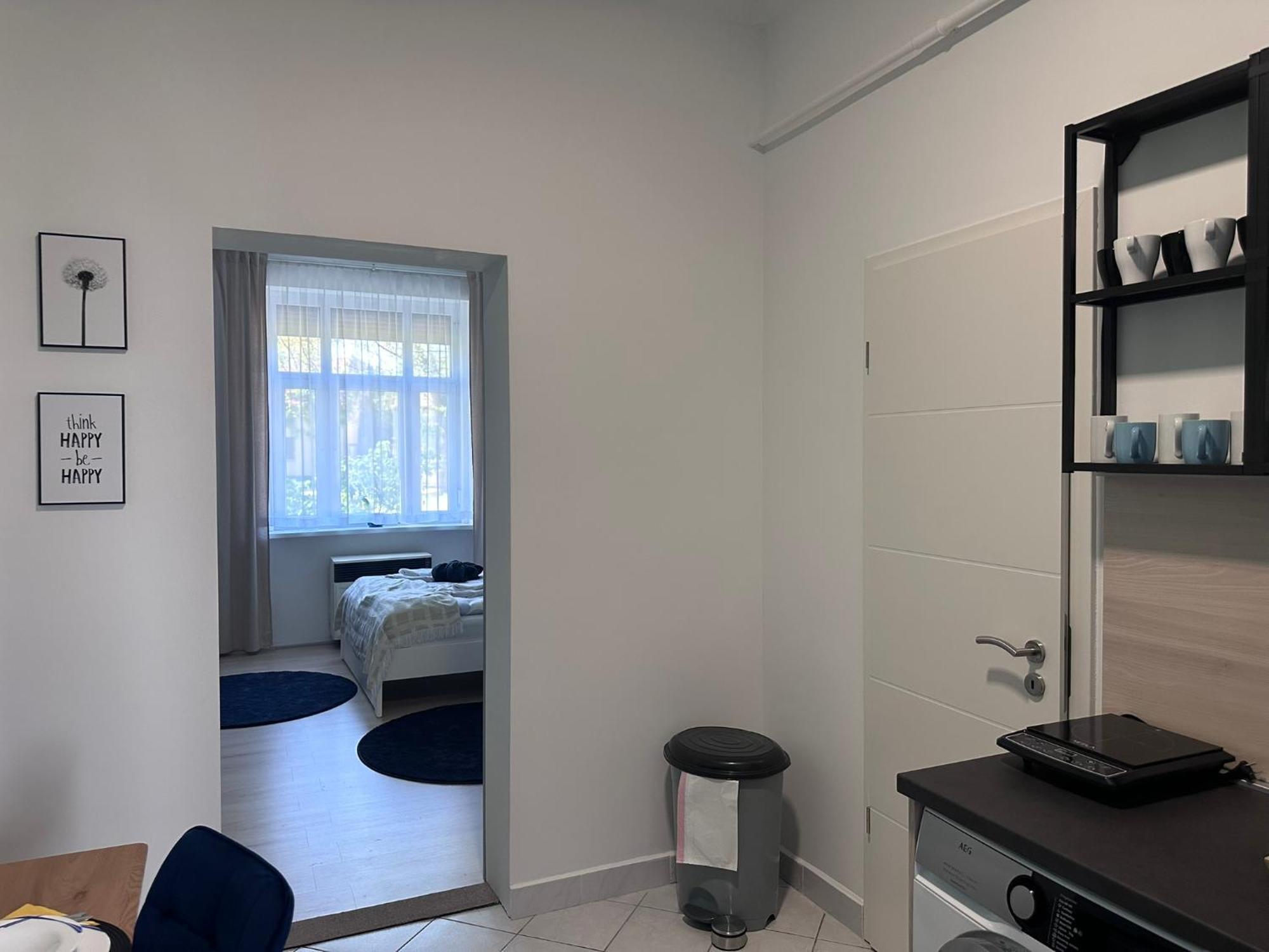 Drop House - One Bedroom
