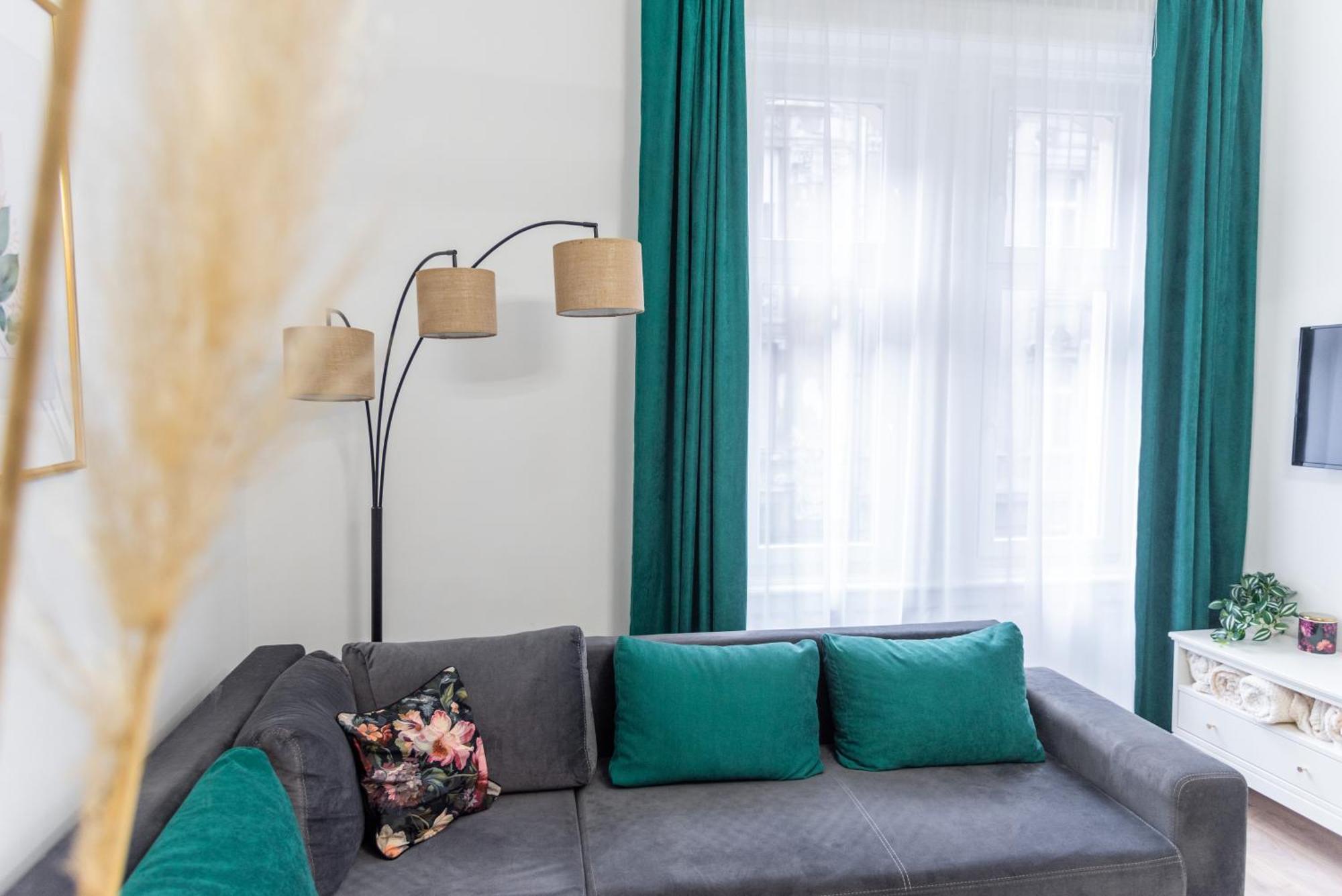 Apartamento Rose-modern, Central, Quiet, Heroes' Square *