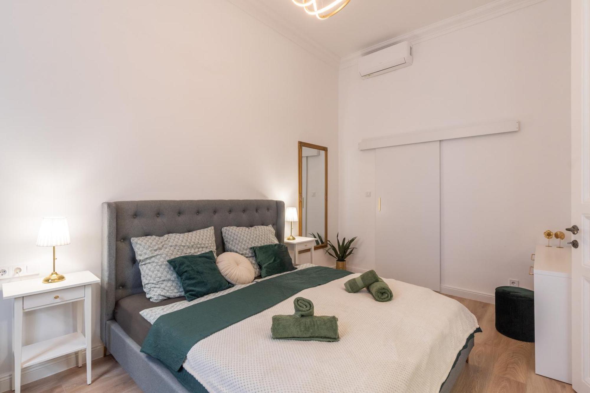 Apartamento Rose-modern, Central, Quiet, Heroes' Square Budapest