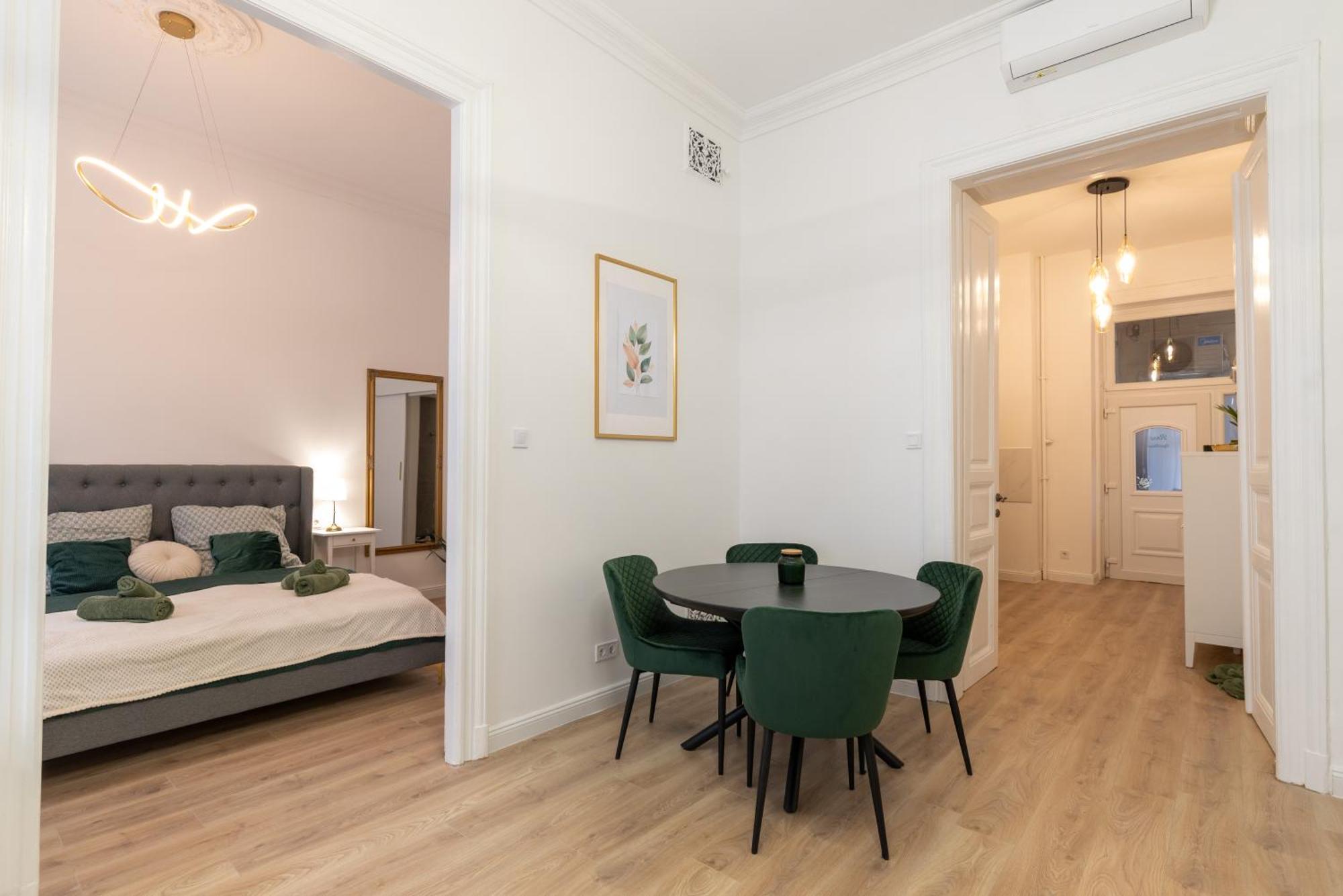 Rose-modern, Central, Quiet, Heroes' Square Apartamento Budapest