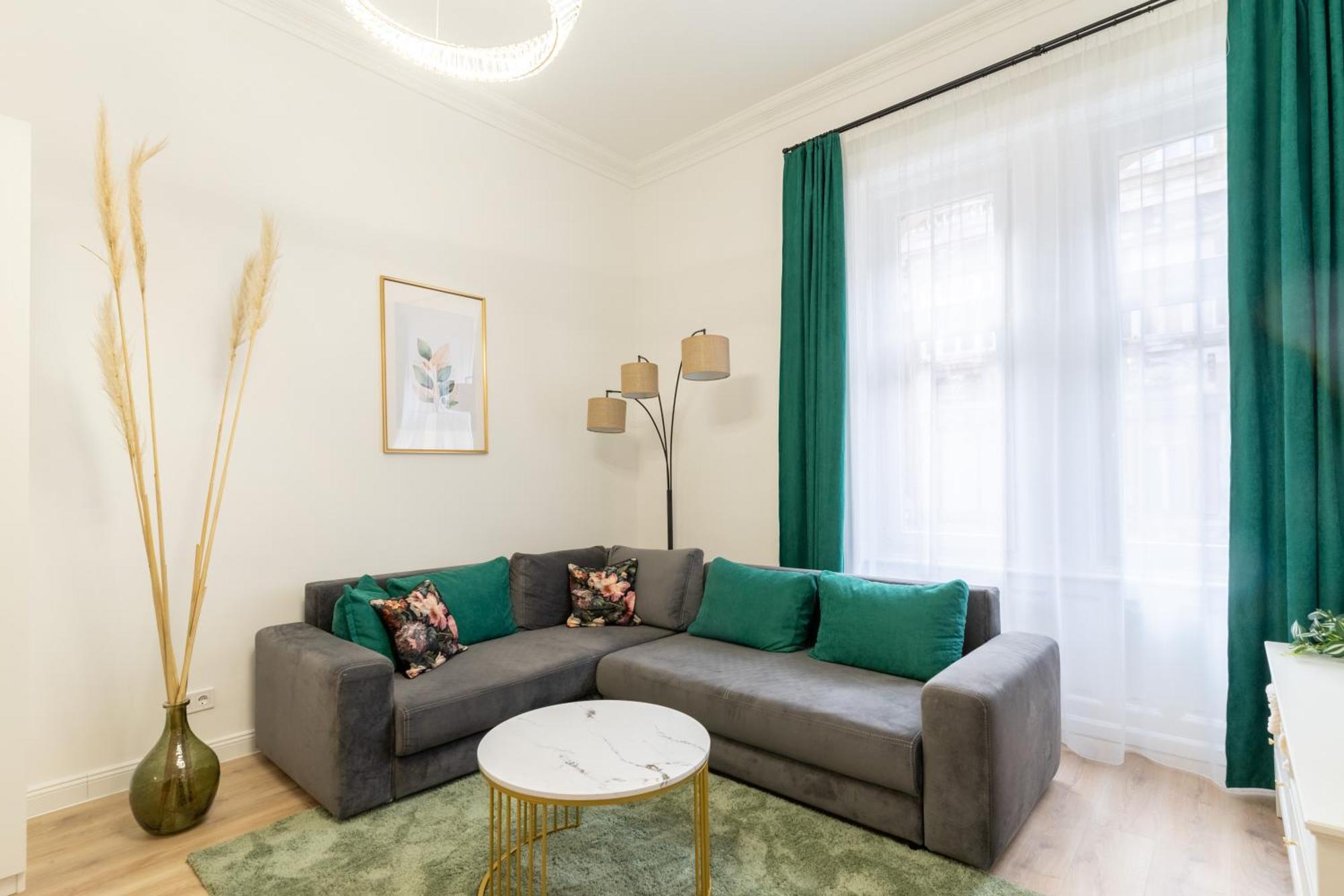 Apartamento Rose-modern, Central, Quiet, Heroes' Square *