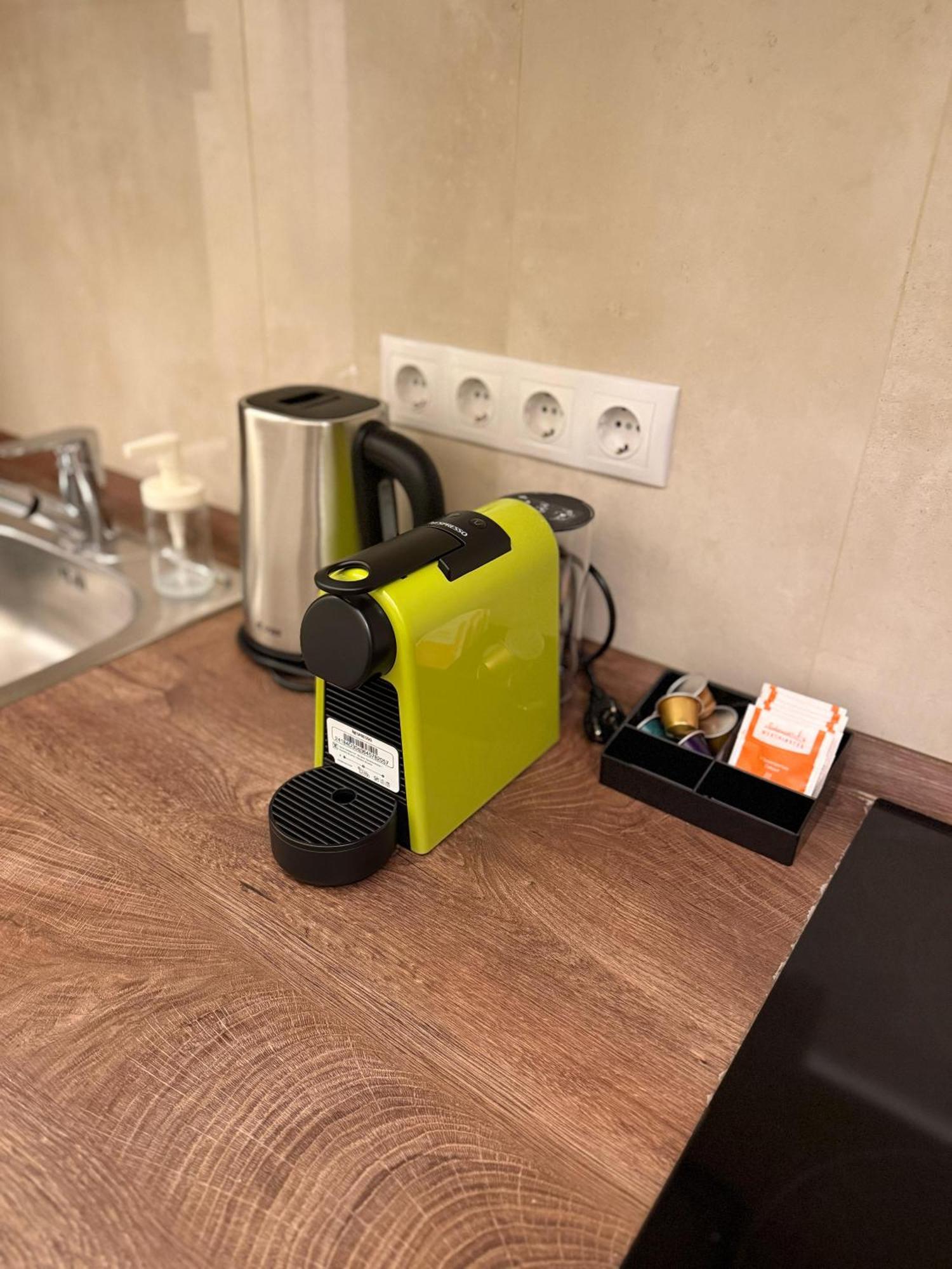 Oasis Inn Budapest Guest house 4*