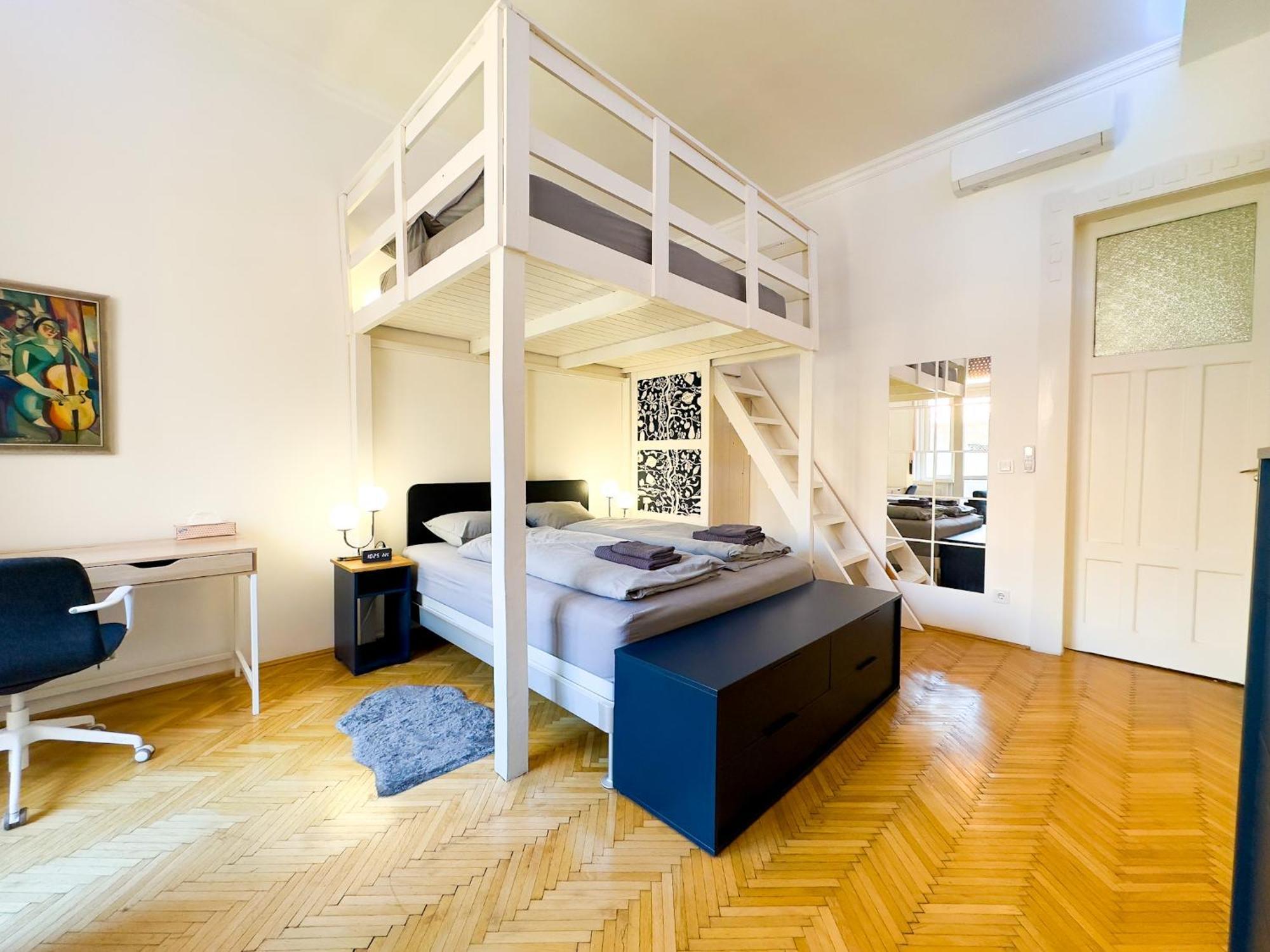 Spacious 4br Oasis In - Bp Sky * Budapest