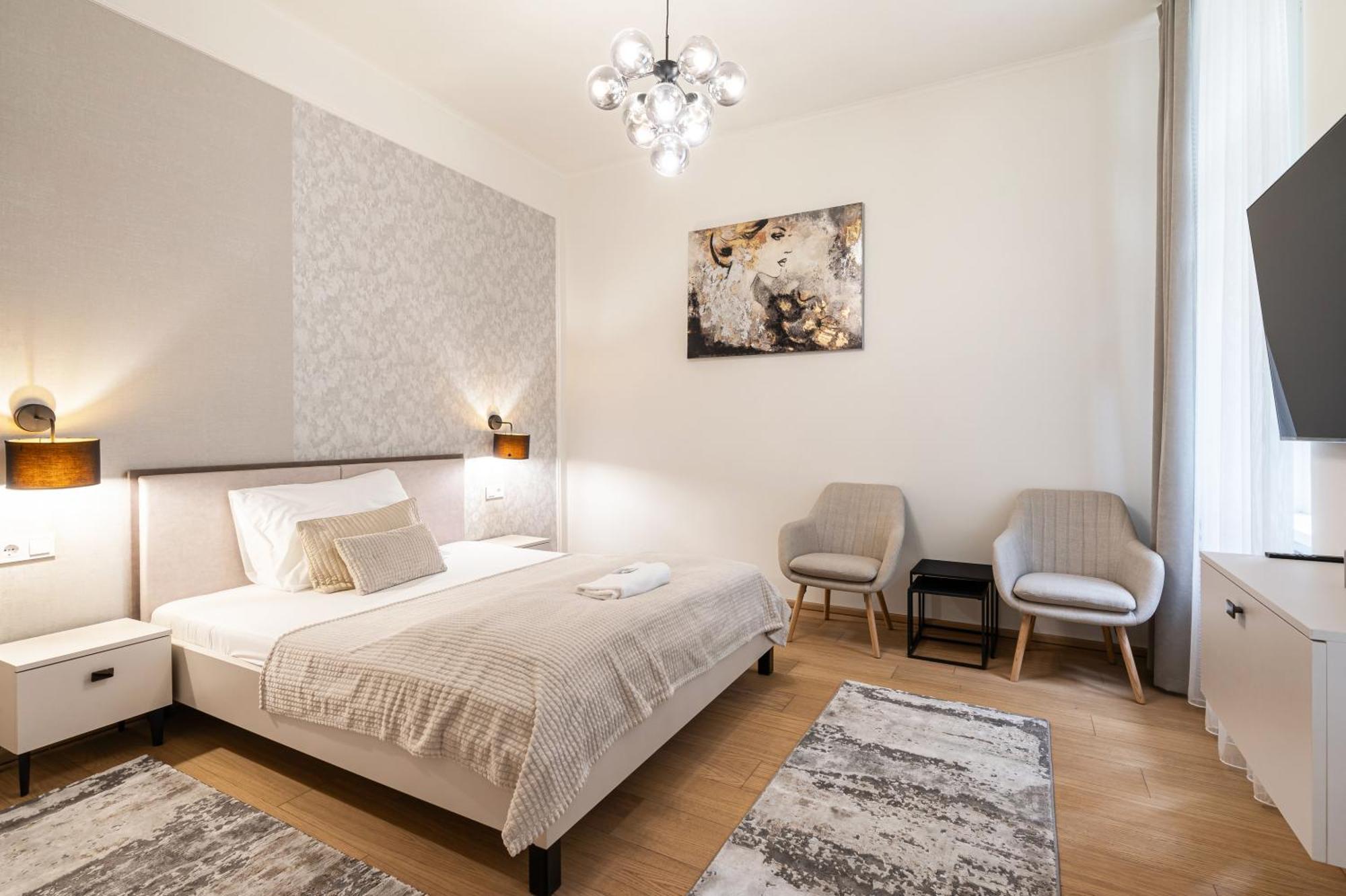 Astra Lux Bp Apartamento