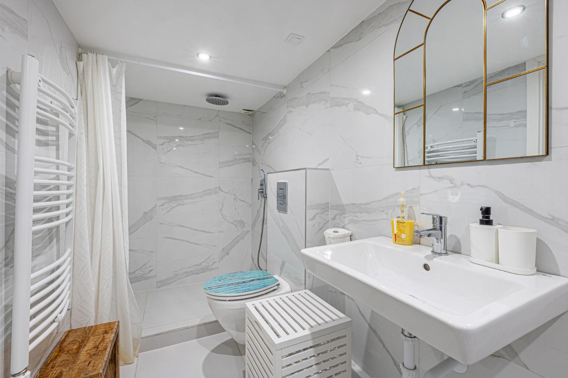 Apartmán Charming & The Hidden Gem On Akacfa Str Budapest