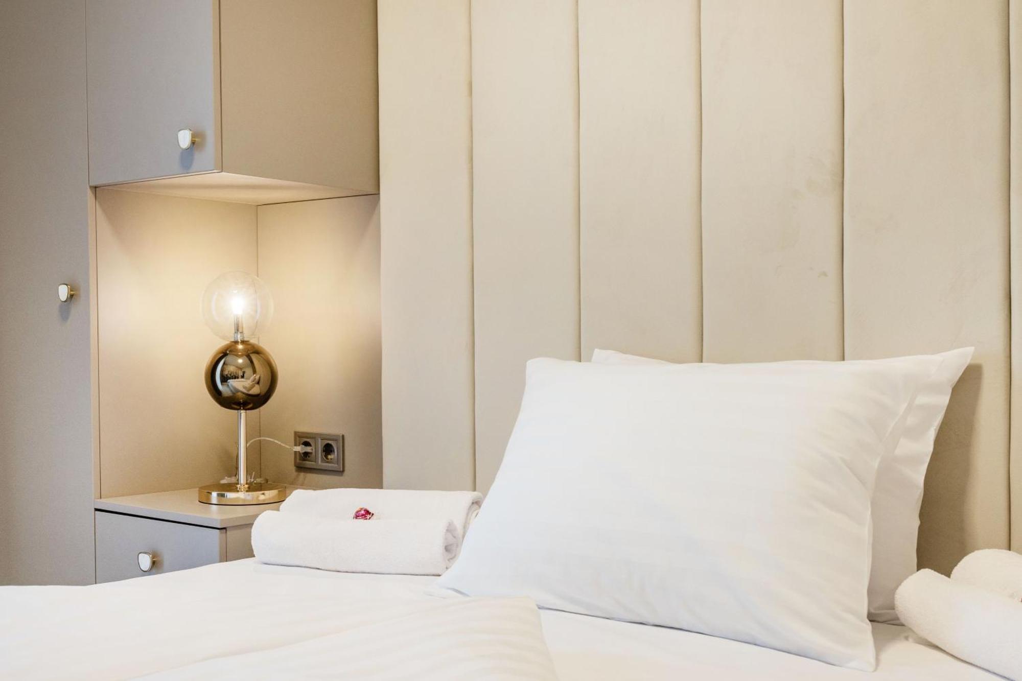 Apartamento Stylish Ground-floor Comfort W Terrace & Parking Budapest