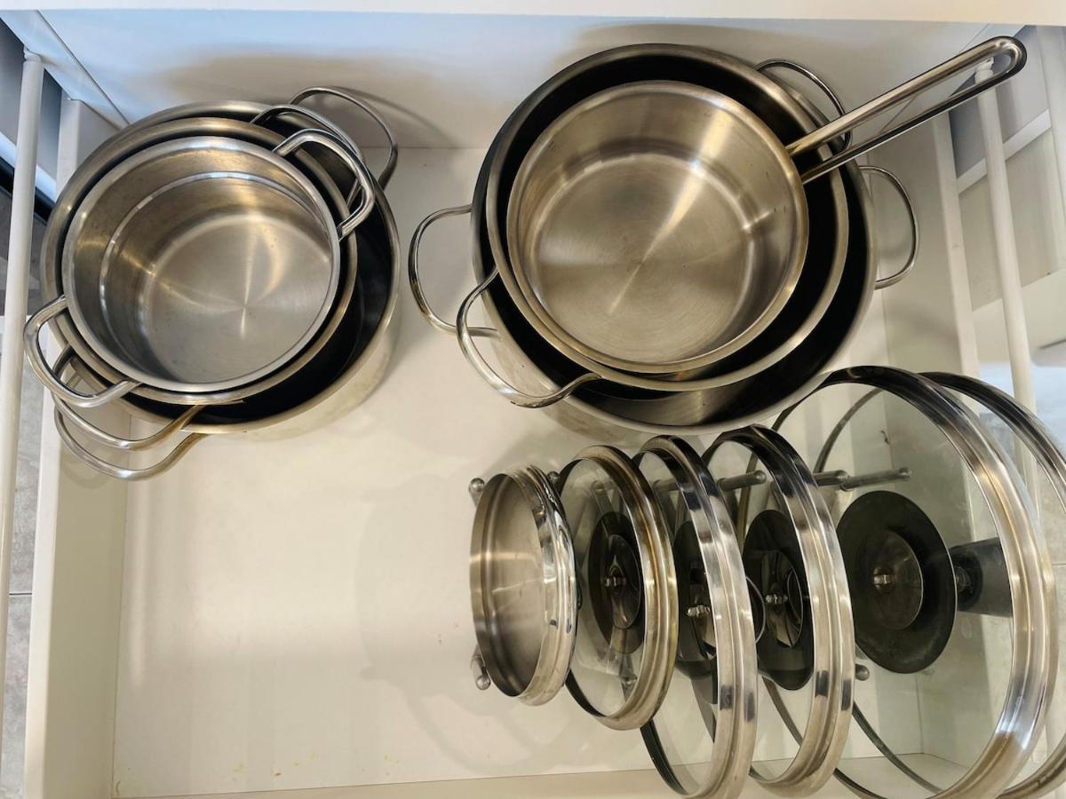 Ac With Metro 3 On Doorsteps, 15mins To Center Apartment *