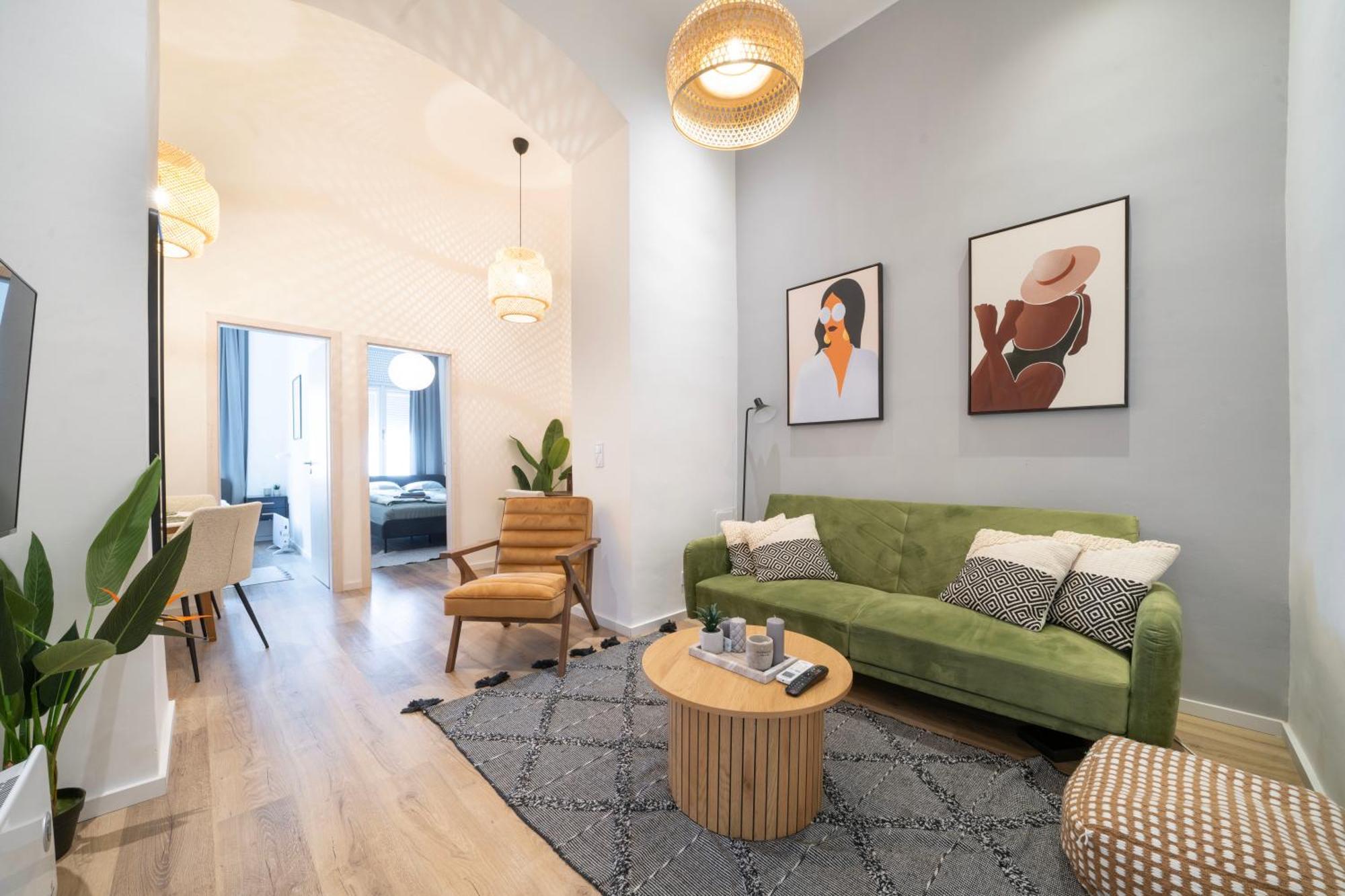 The Grove Hideaway 2br Retreat Budapest