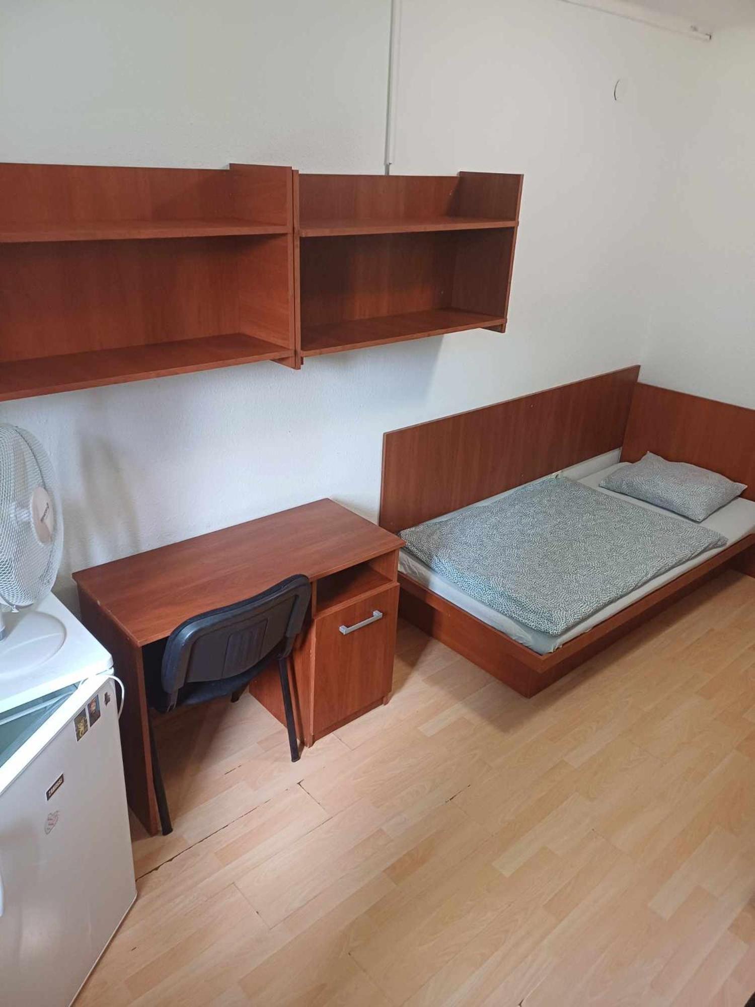 Hostal óbudai Diákszálló *