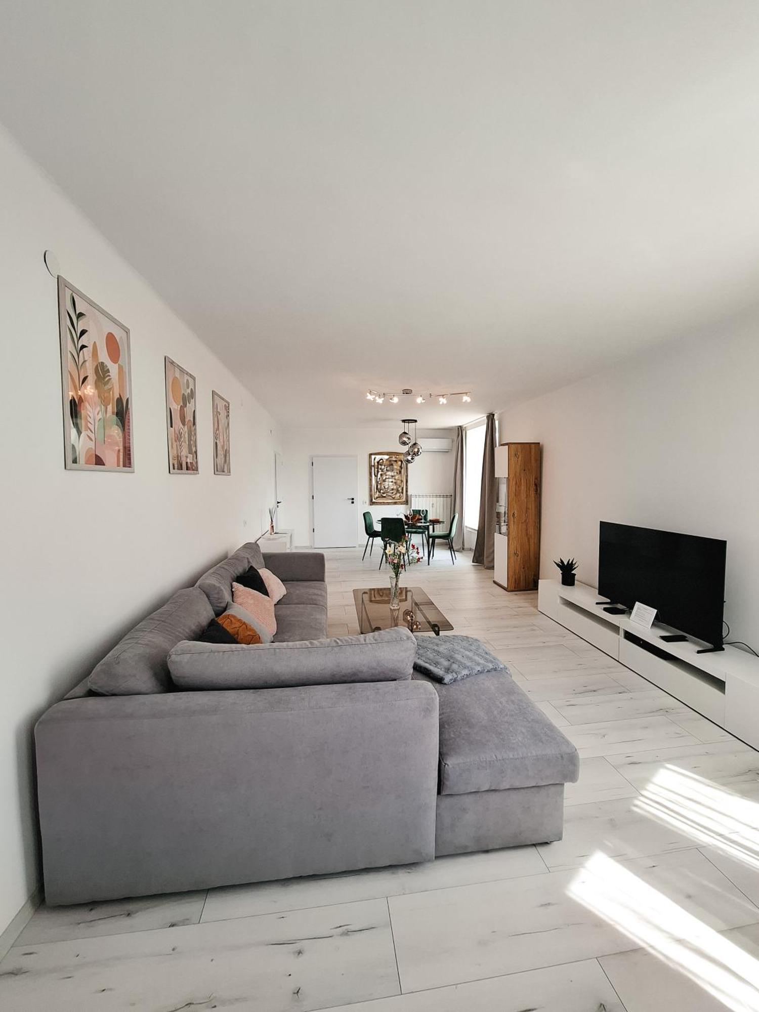 Duna Panorama -two-bedroom With Terrace *