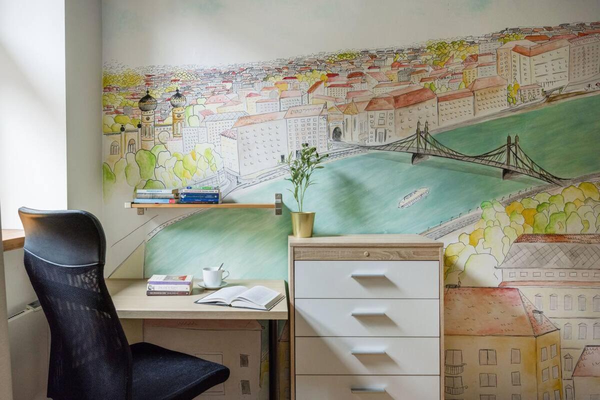 Apartamento Charm In Bustling 7th District *