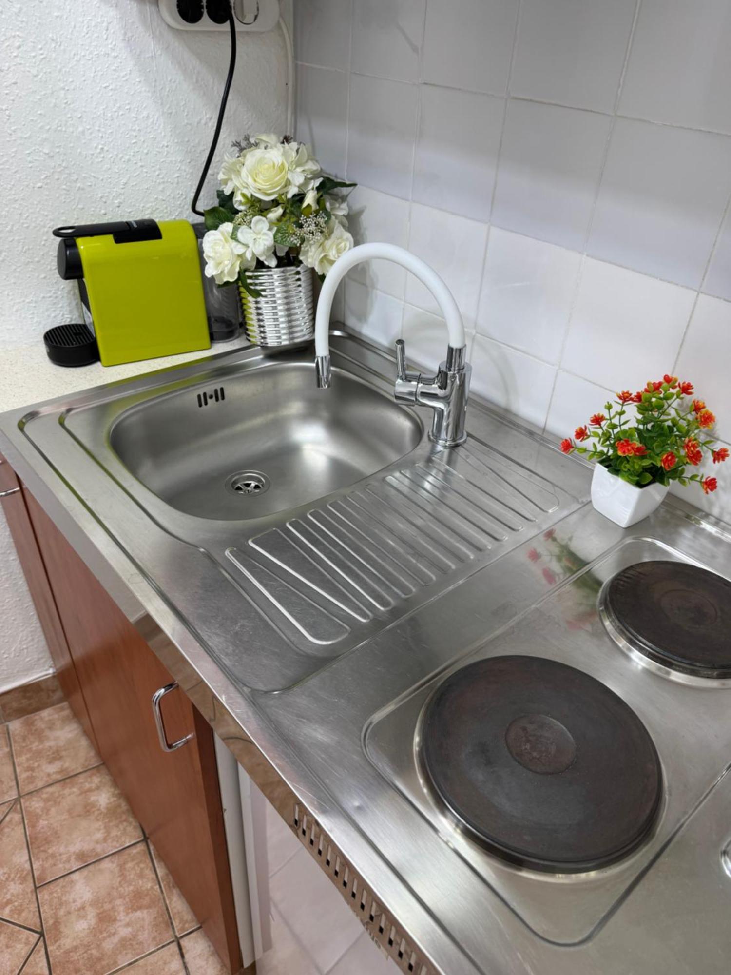 Apartment Small Cosy Near The Famous Westend Center Budapest