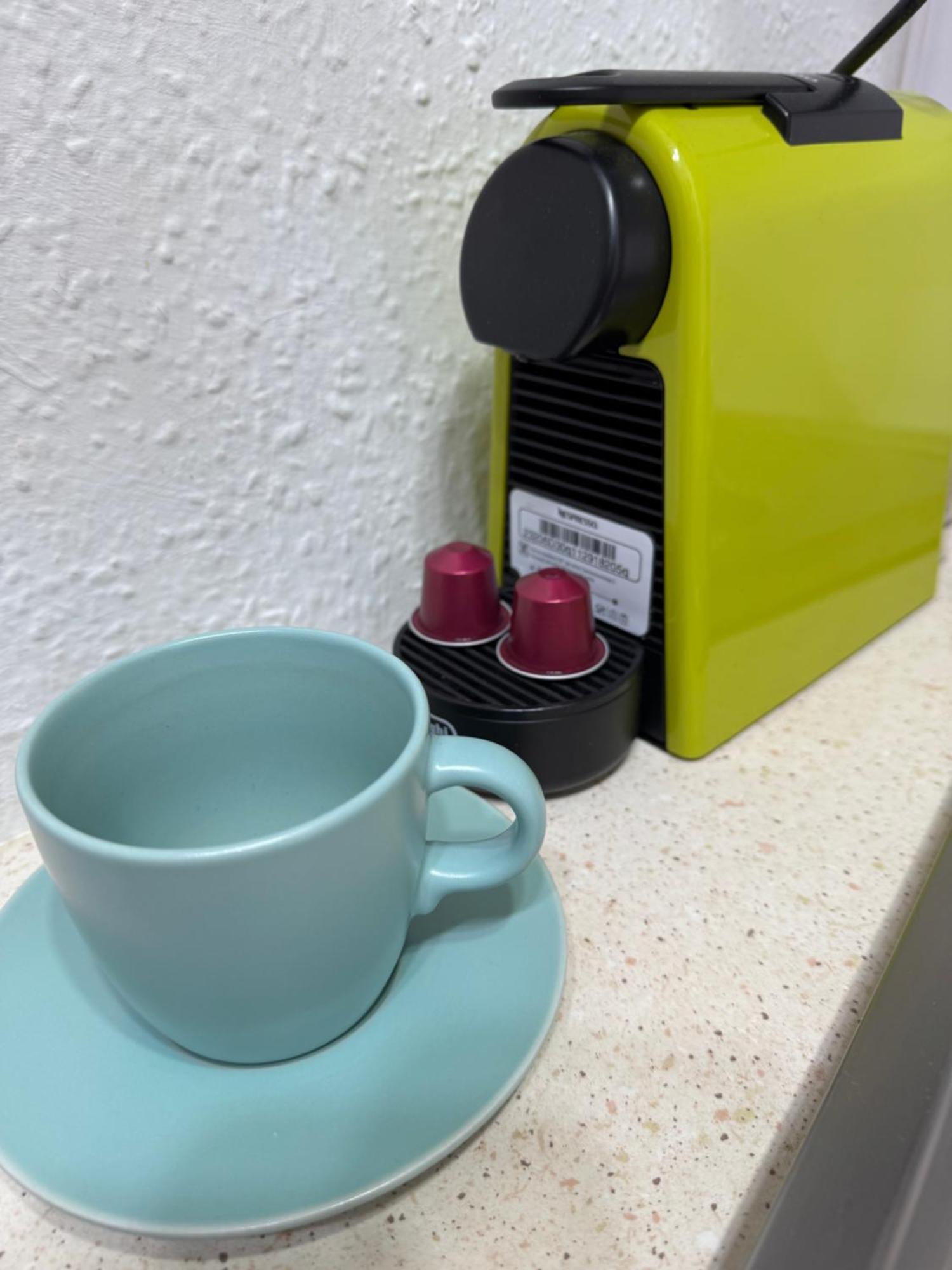 Small Cosy Near The Famous Westend Center Apartment *