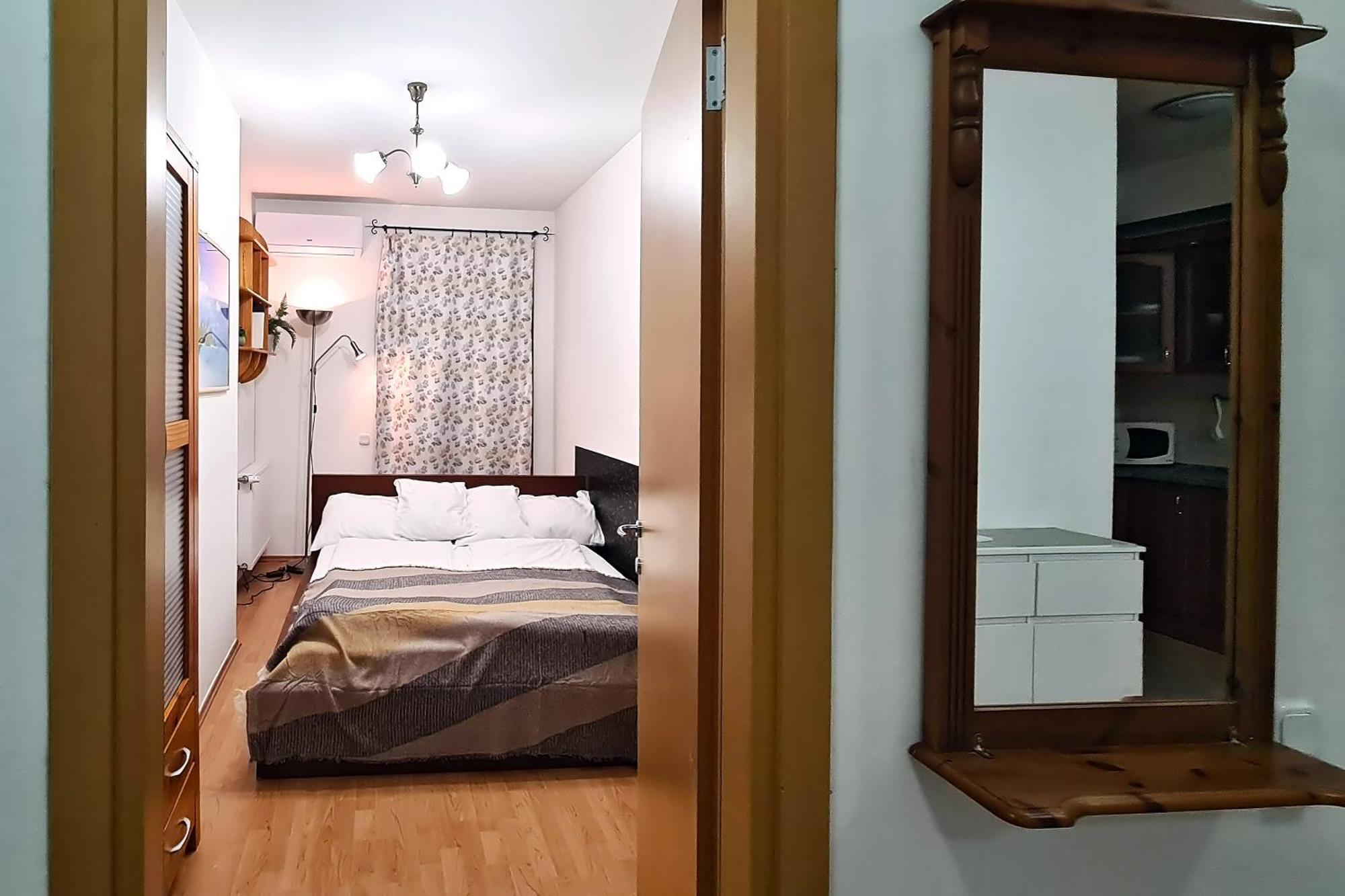 Calm Premium Apartment, Terrace & Garage