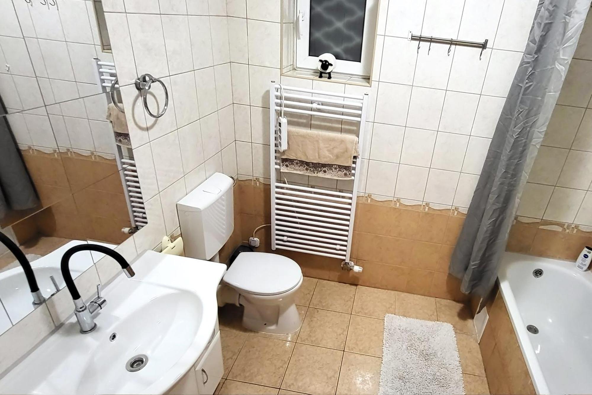 Apartamento Calm Premium Apartment, Terrace & Garage