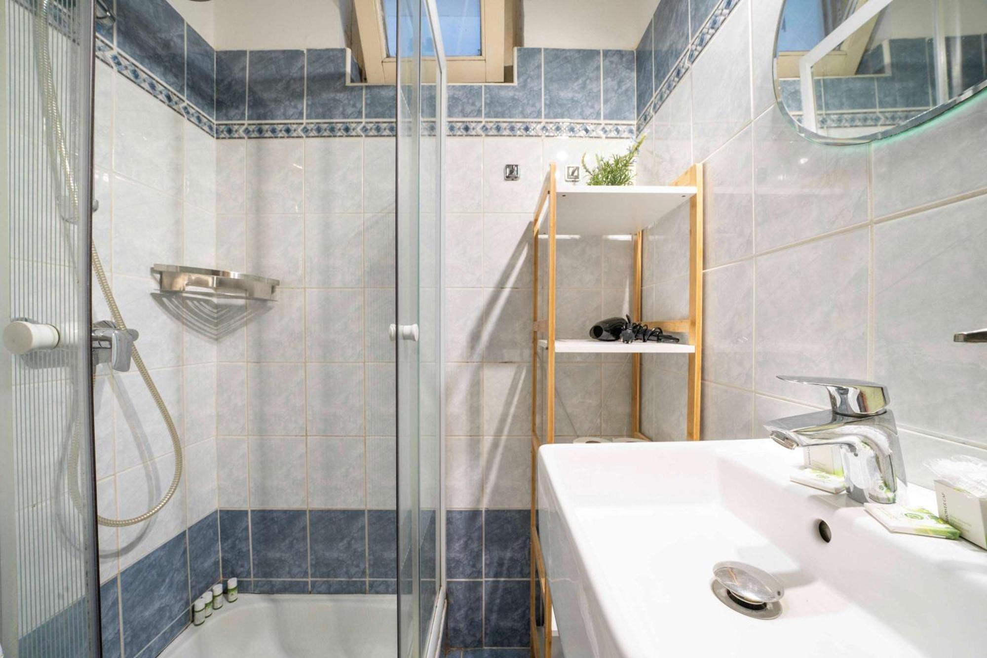 Vasvari Chic Hideaway Near The Opera House Apartamento Budapest