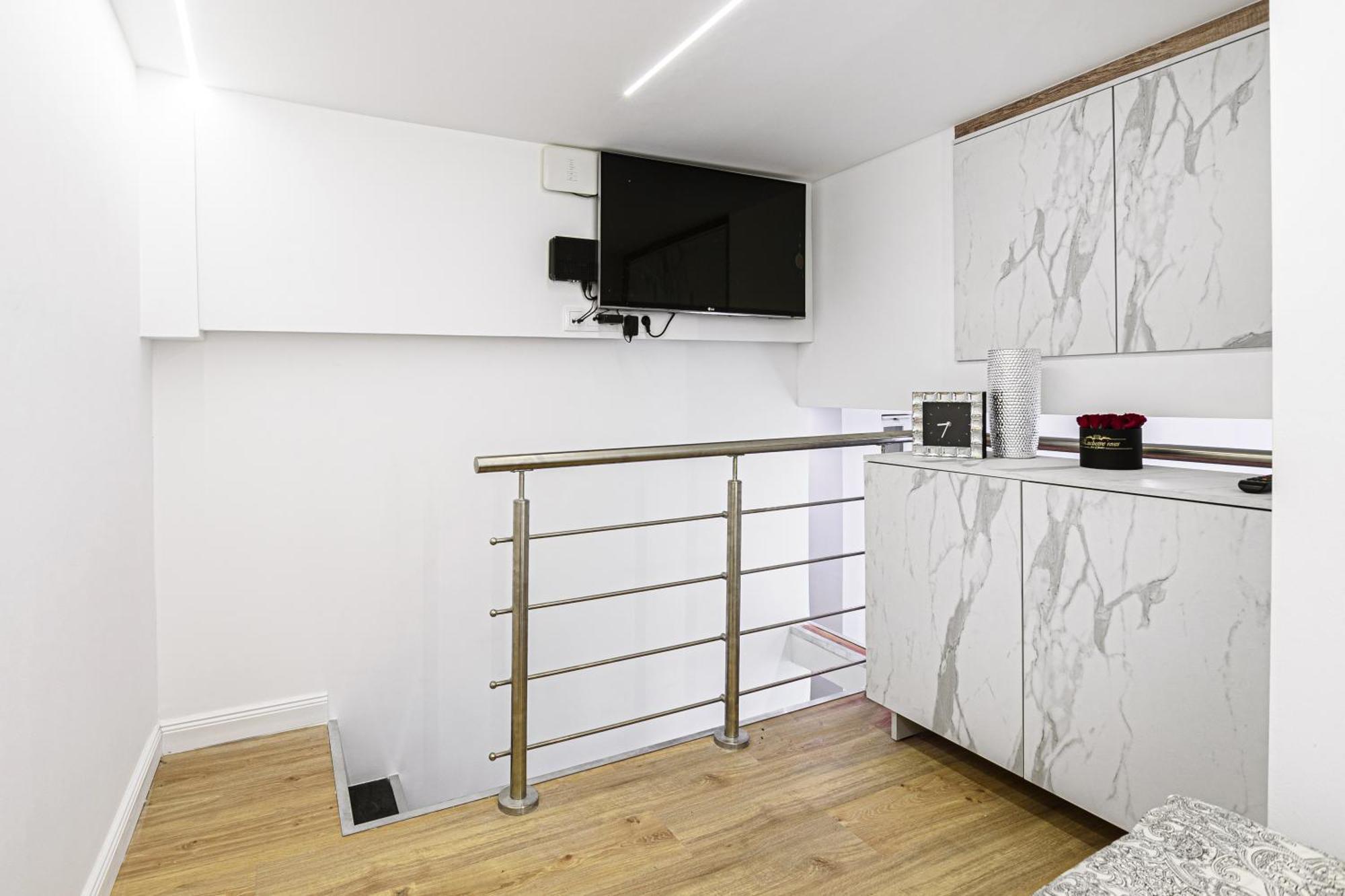 Flora Downtown Apartment Budapest