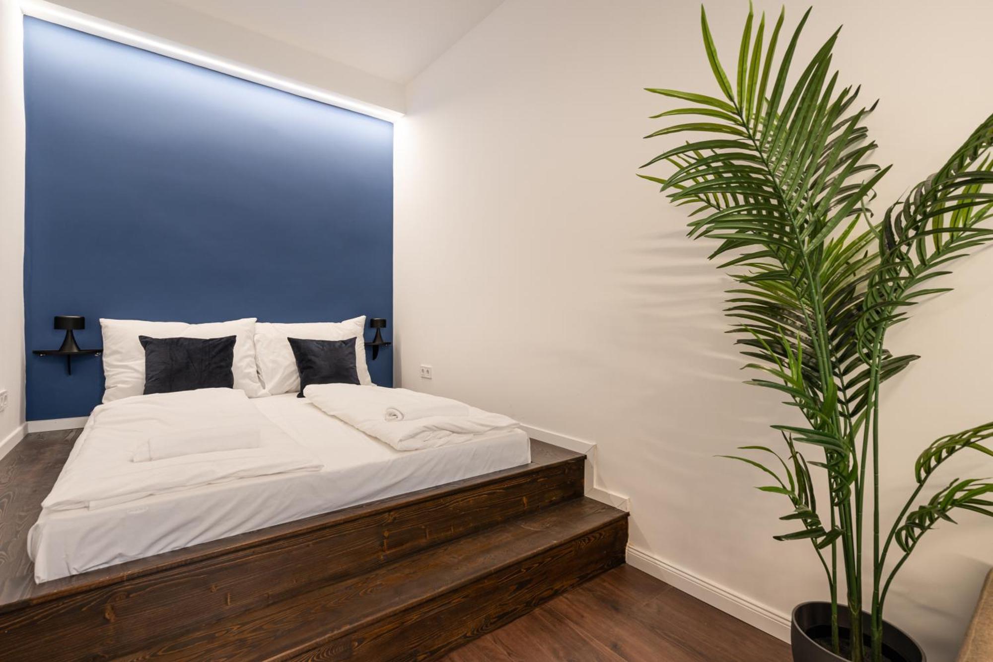 R10 - Boutique Apartments, Location By Bqa Apartmán *