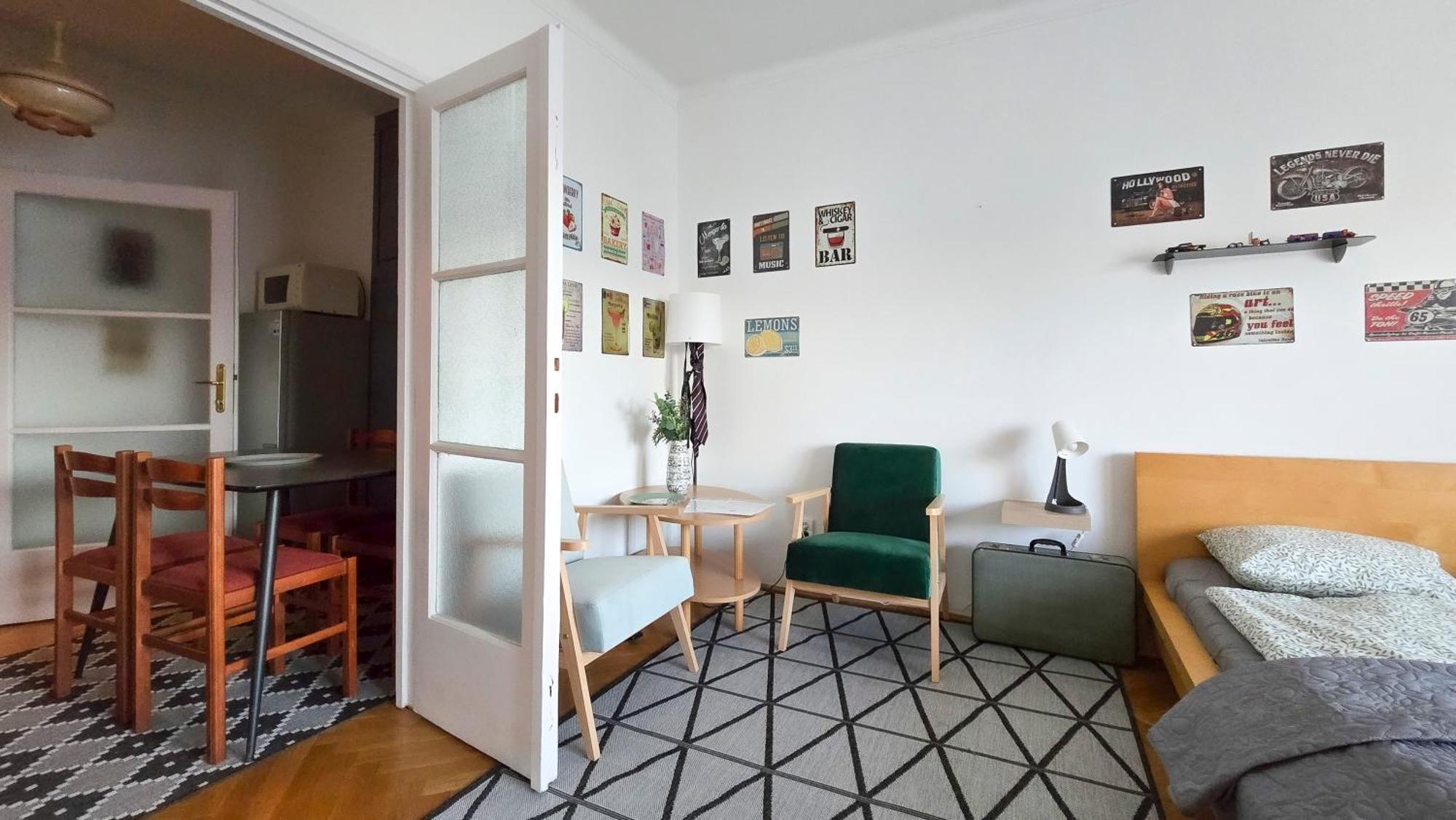 Retro-metro Apartman *