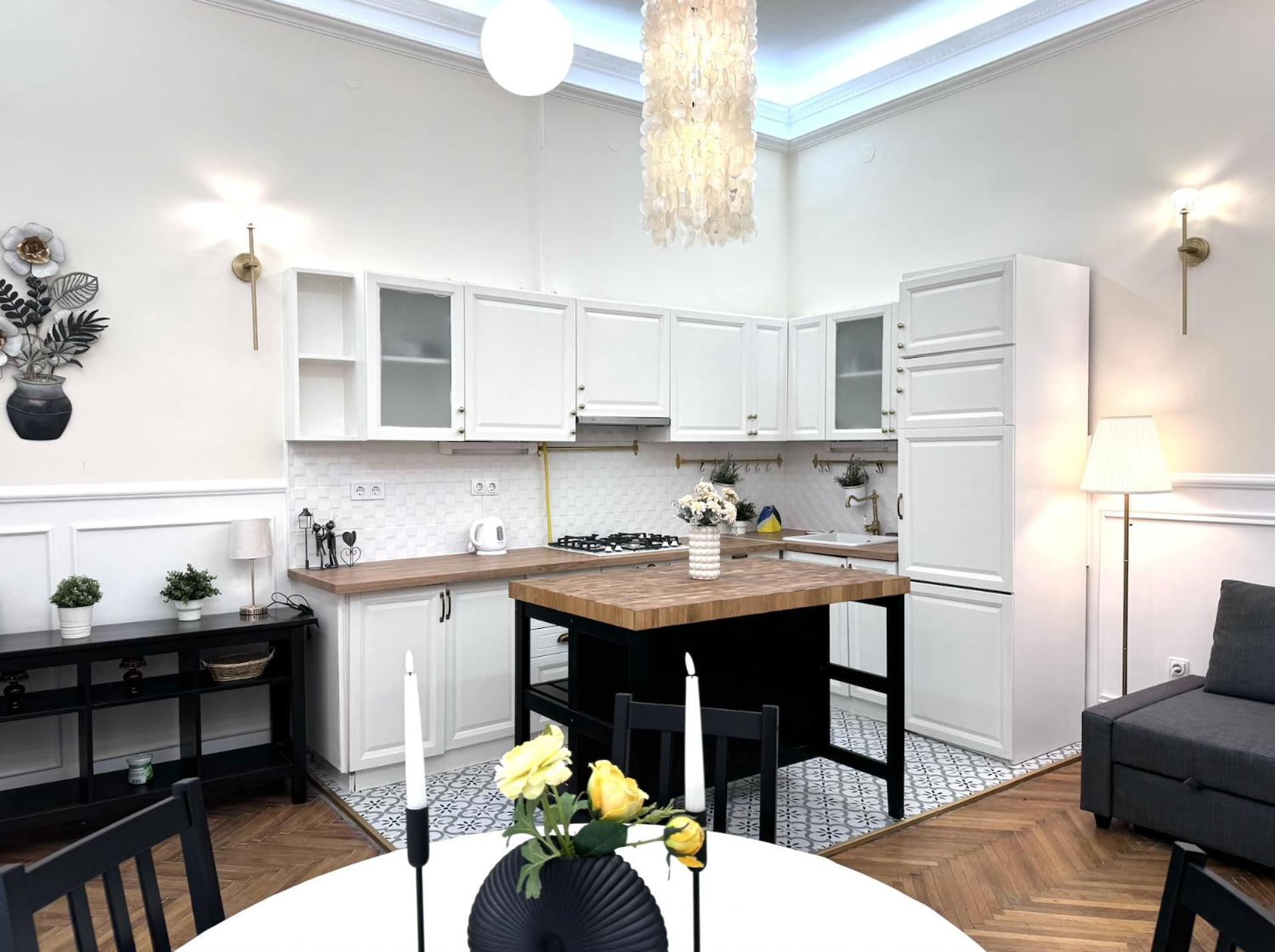 Apartamento V1 Riverfront 2 Bdrm *