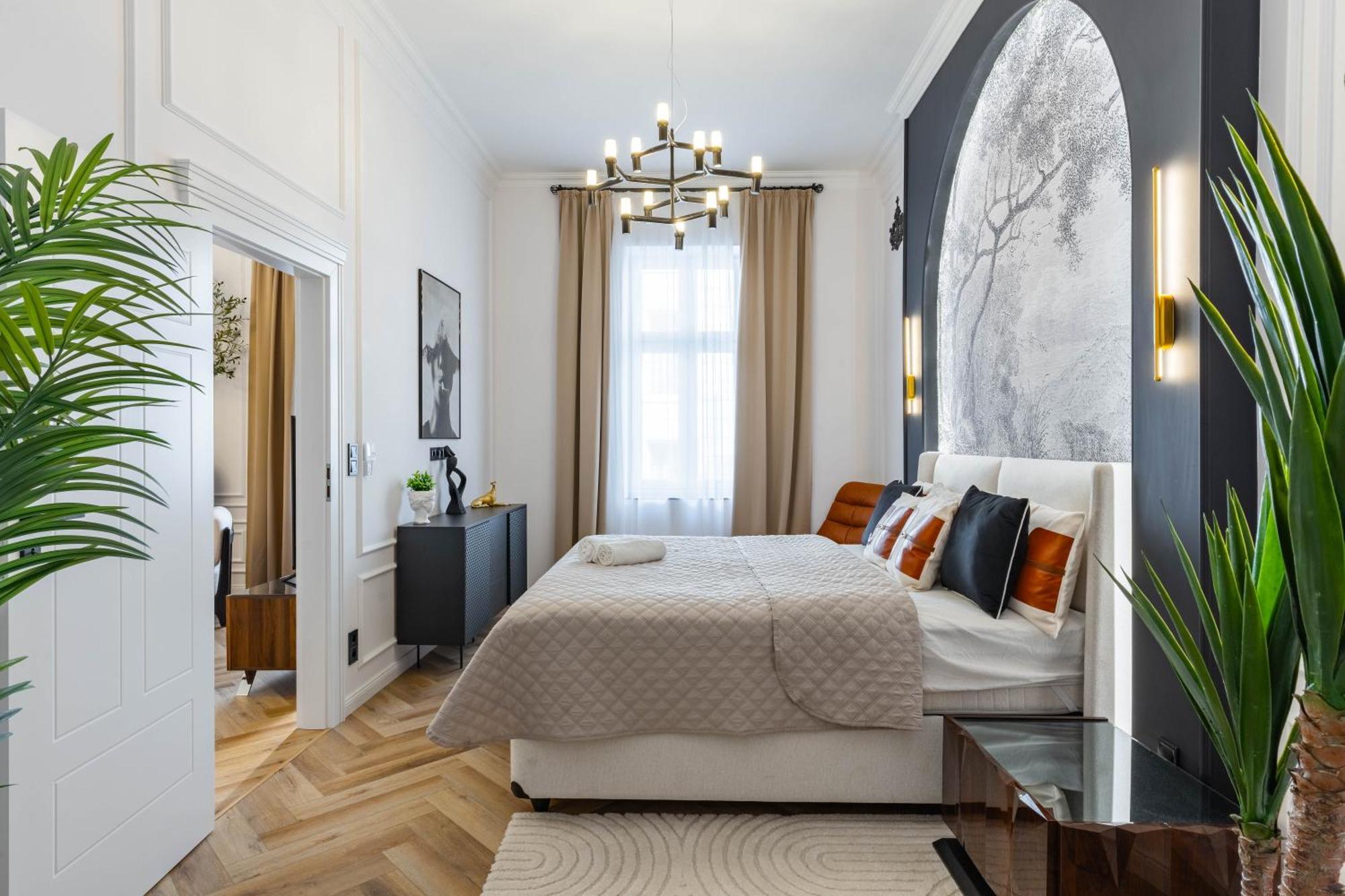 Luxurious & High-end Living Steps From Historic Landmarks Budapest