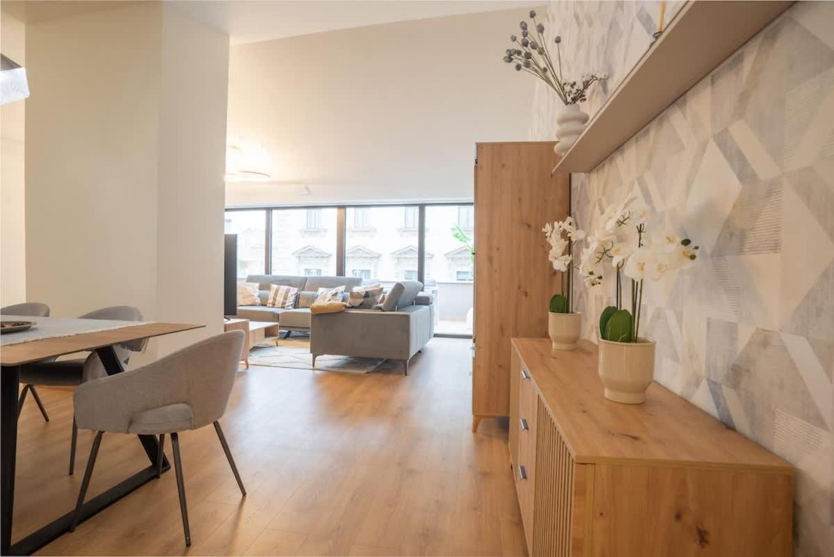 Luxury Retreat With Hot Tub In Prime Location Appartement *