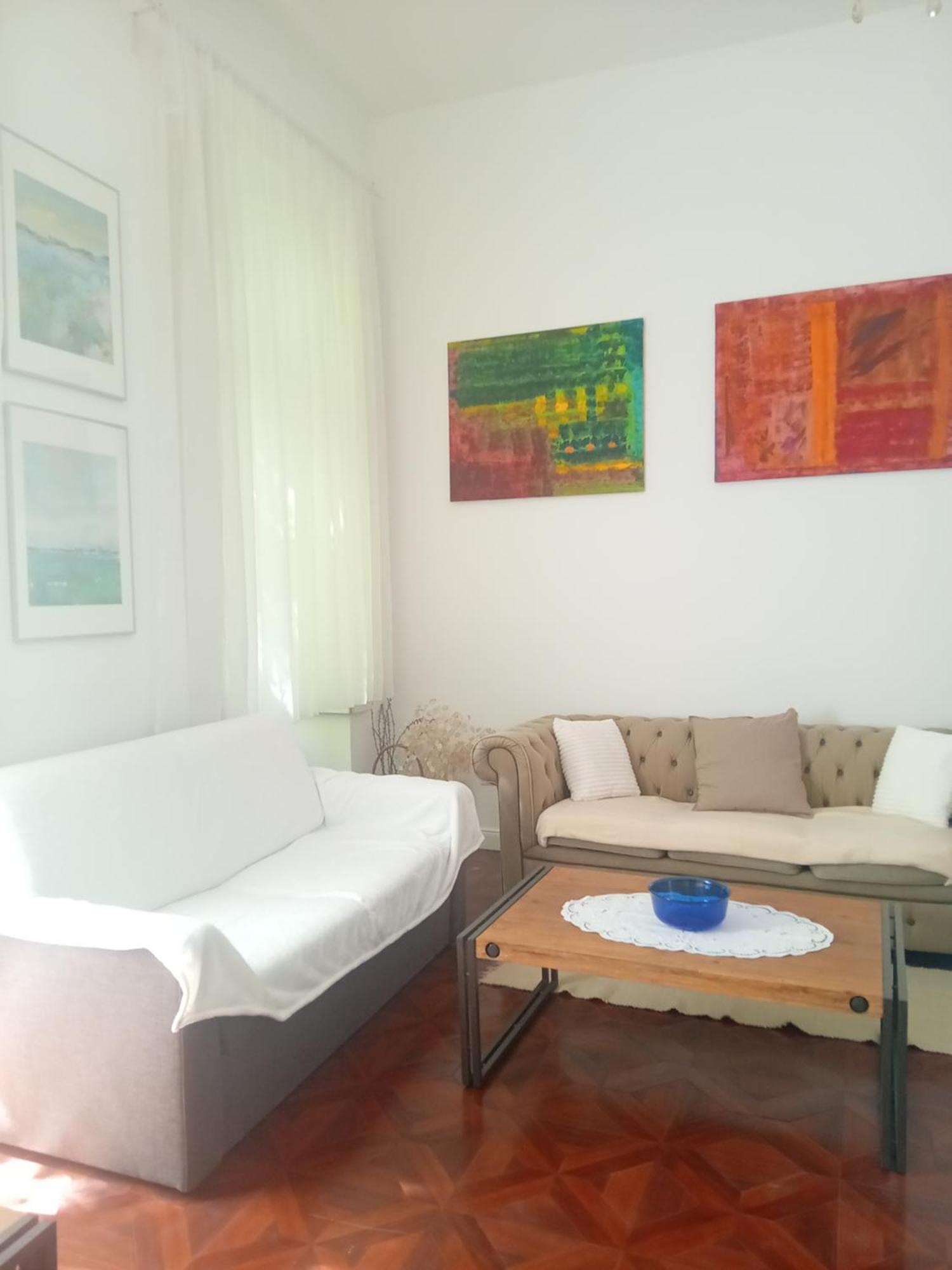 Chic Cozy Quiet Deluxe Citycenter In Astoria With Ac Appartement