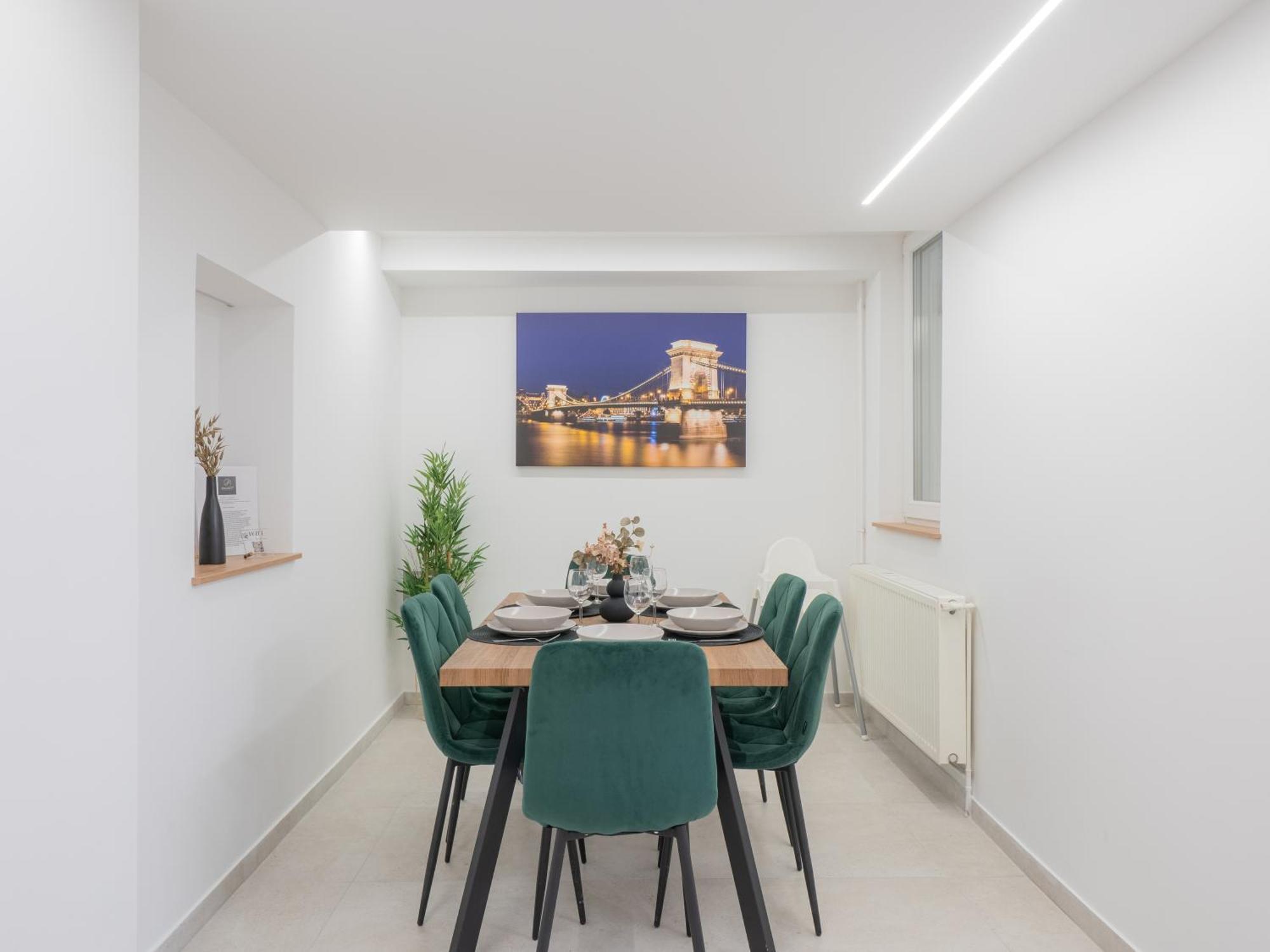 Grand 35 Residences In The Center *