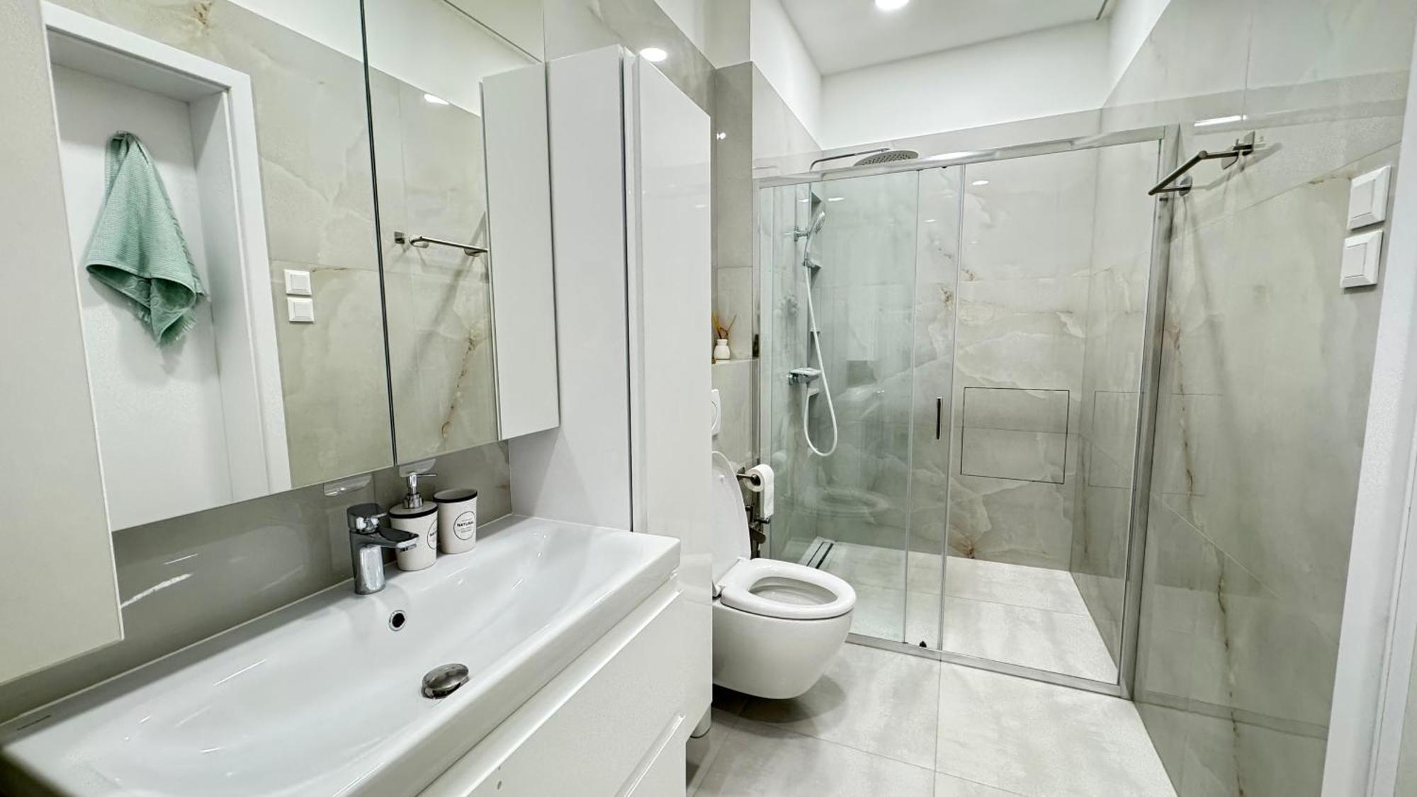 Urban Oasis With Private Terrace Apartman *
