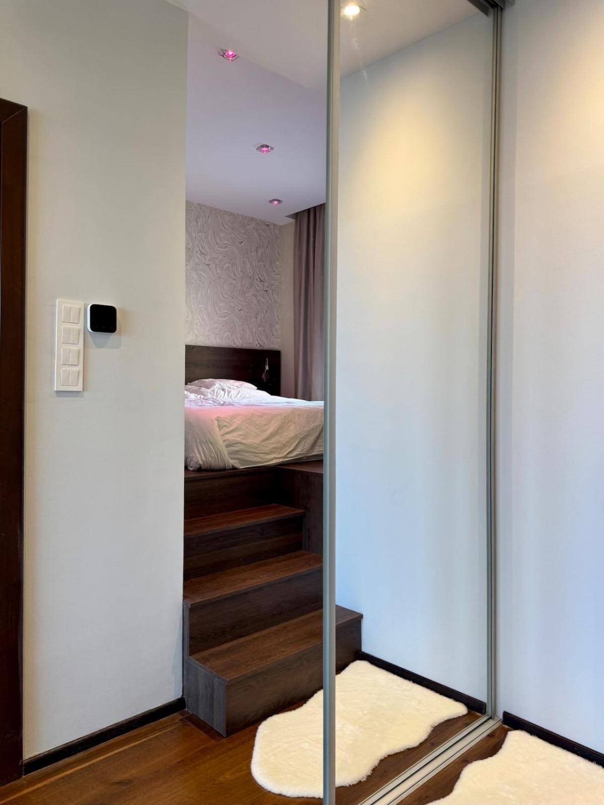 Panoramic Views - Luxury Downtown Apartamento