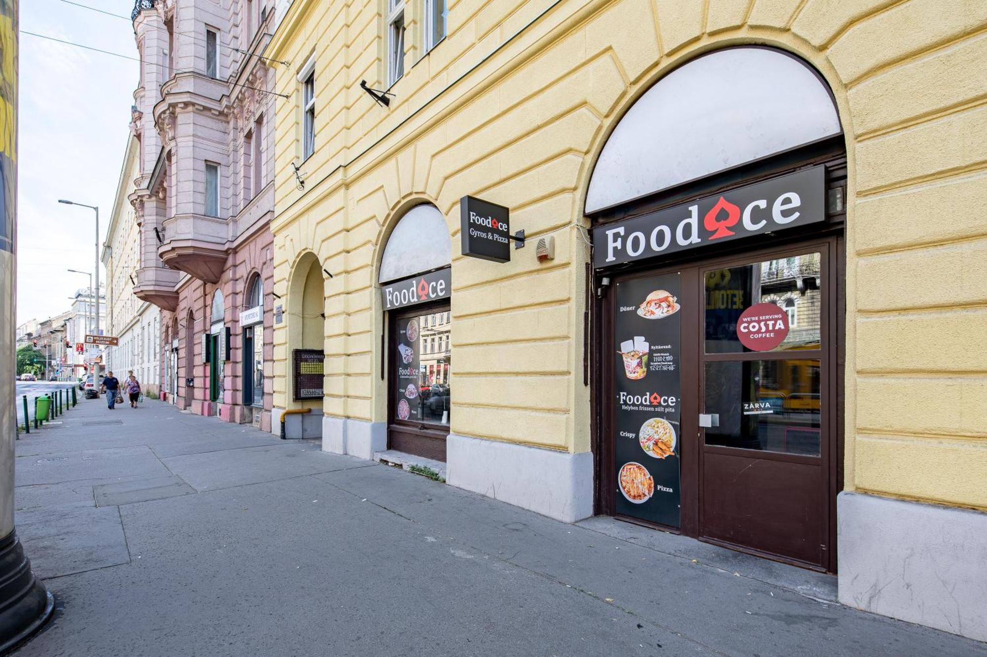 T5 Tuzolto * Budapest