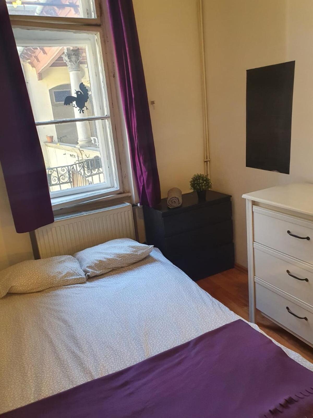 And Spacious At Corvin Apartamento Budapest