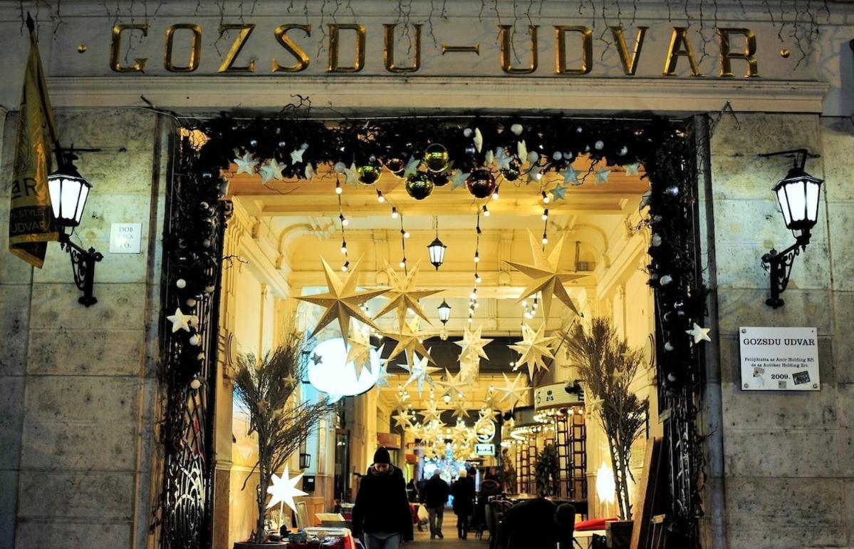 Zsazsa's Royal In The Center Of * Budapest